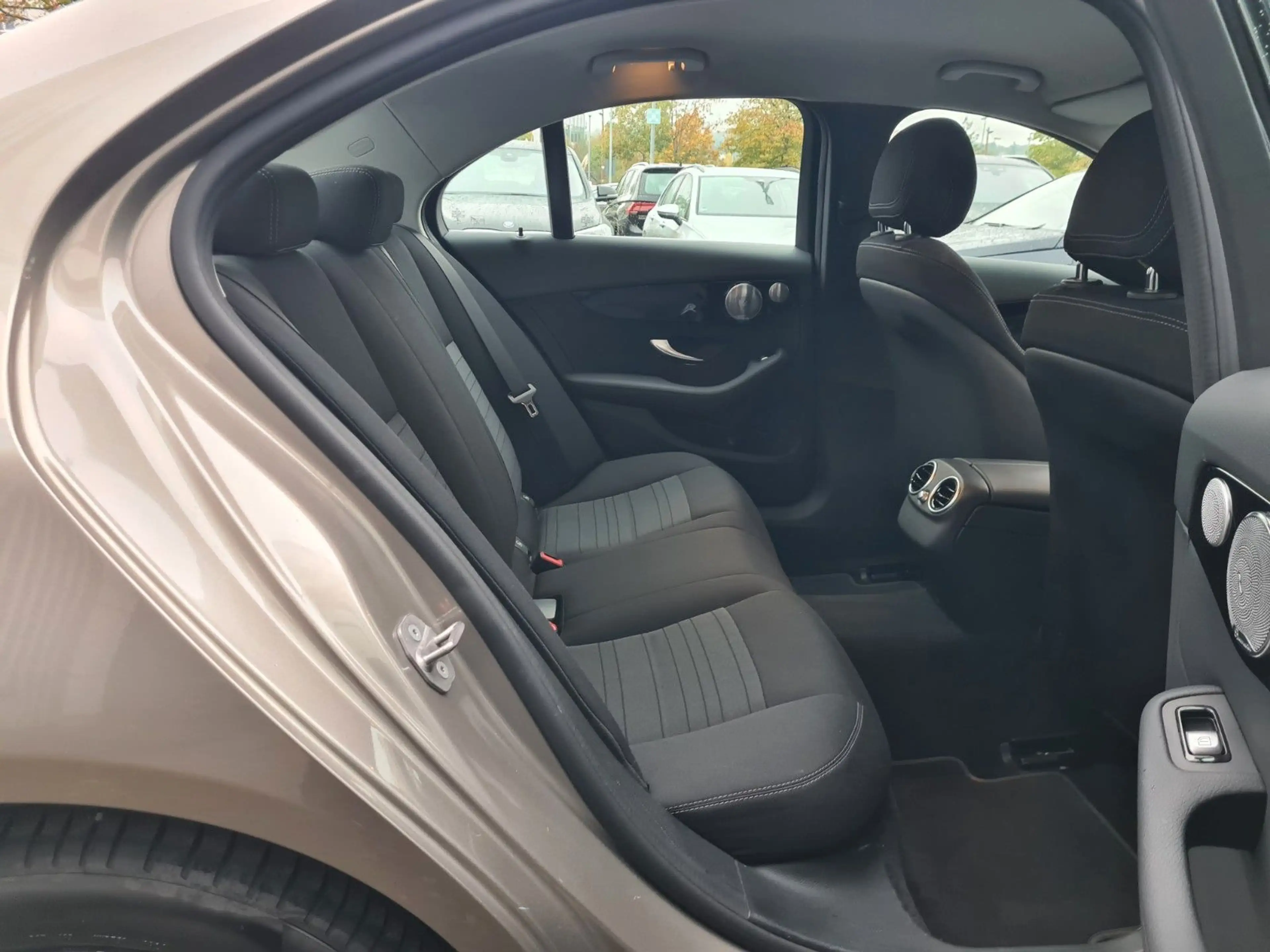 Mercedes-Benz C 220 d 4Matic - ASSISTS - LED - BURMESTER - — photo 15