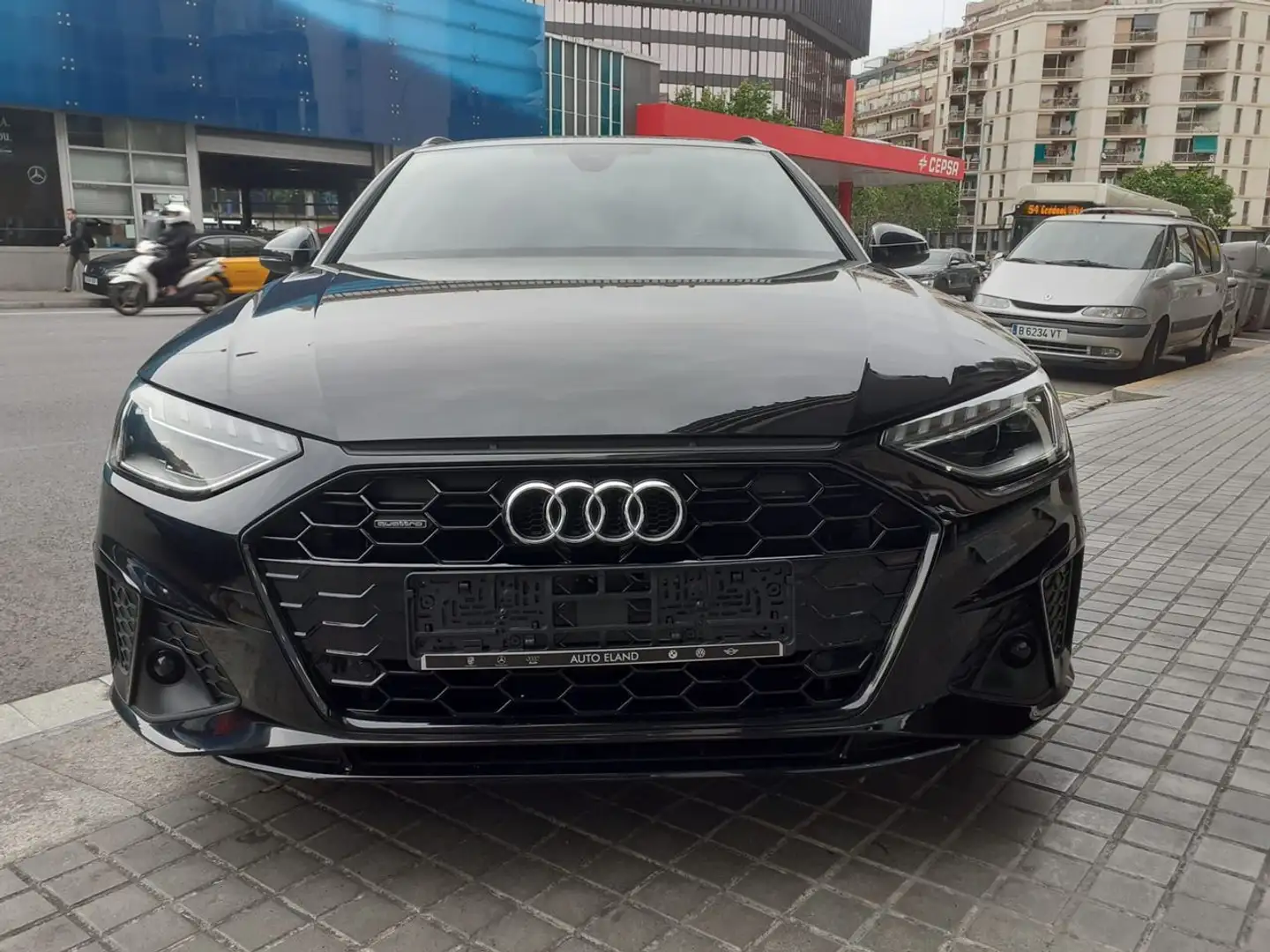 Audi A4 Avant 50 TDI S LINE Negro - 2