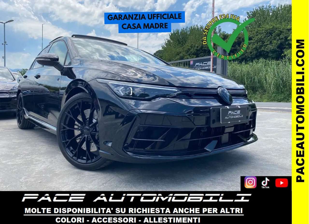 Volkswagen Golf R VIII 8.5 TETTO PERFORMANCE AKRAPOVIC ACC BLACK DCC