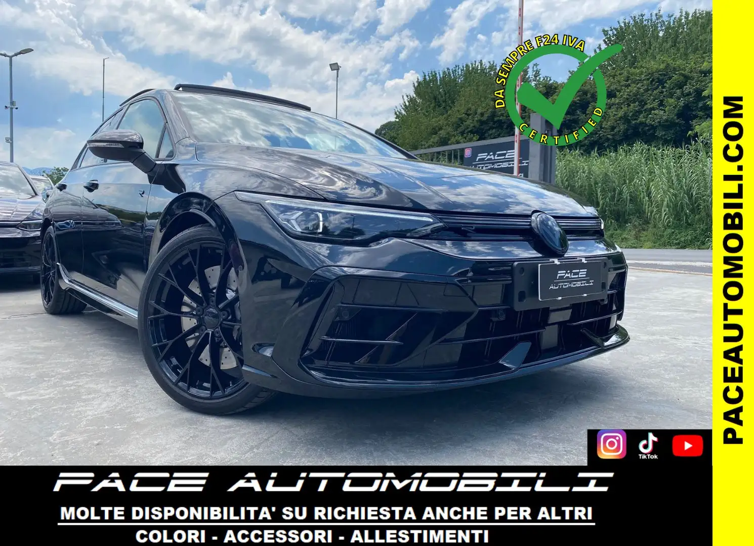 Volkswagen Golf R VIII 8.5 TETTO PERFORMANCE AKRAPOVIC ACC BLACK DCC Nero - 1