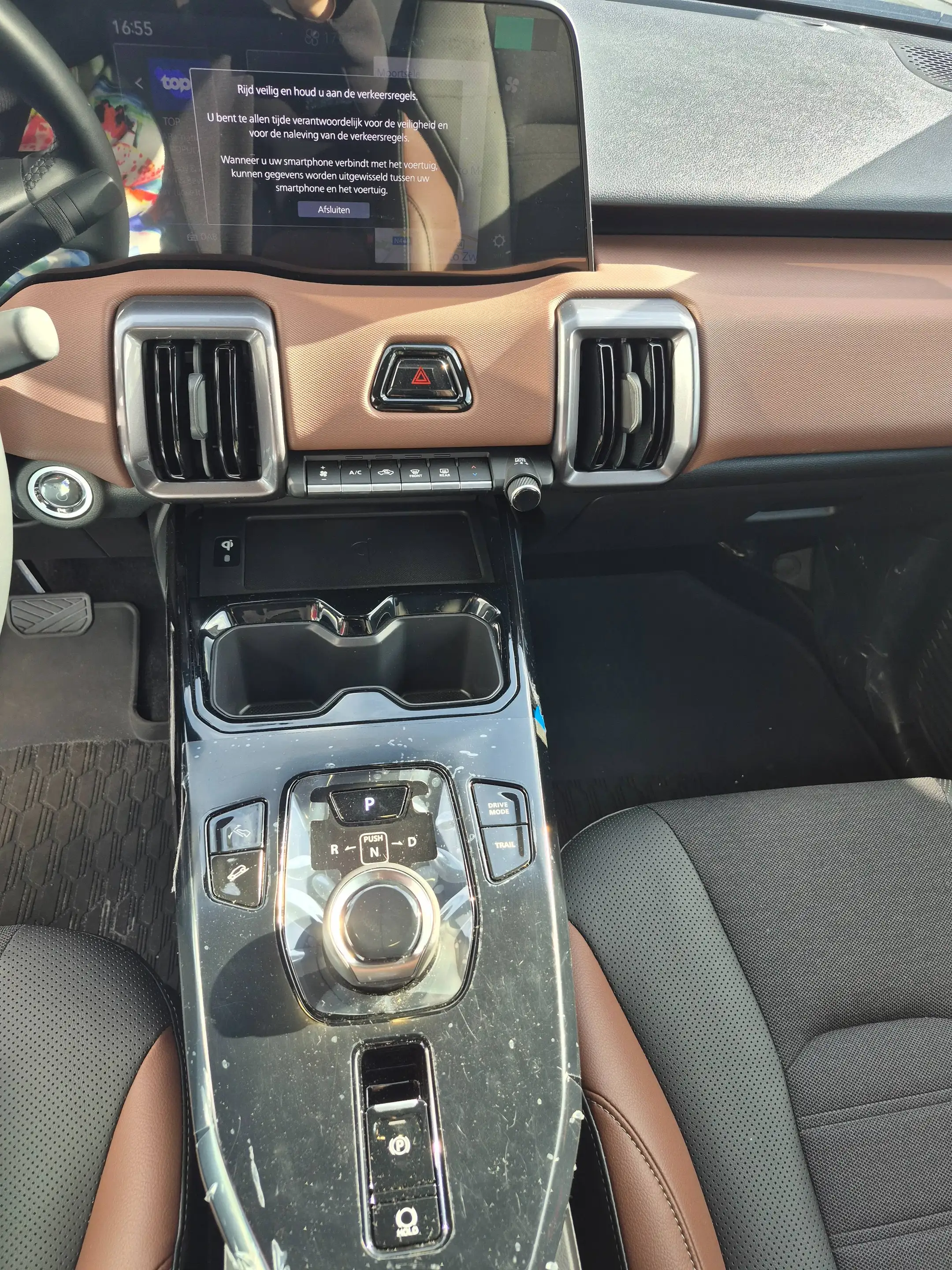 Suzuki Vitara e-VITARA 61 kWh 4WD AT GLX — photo 13