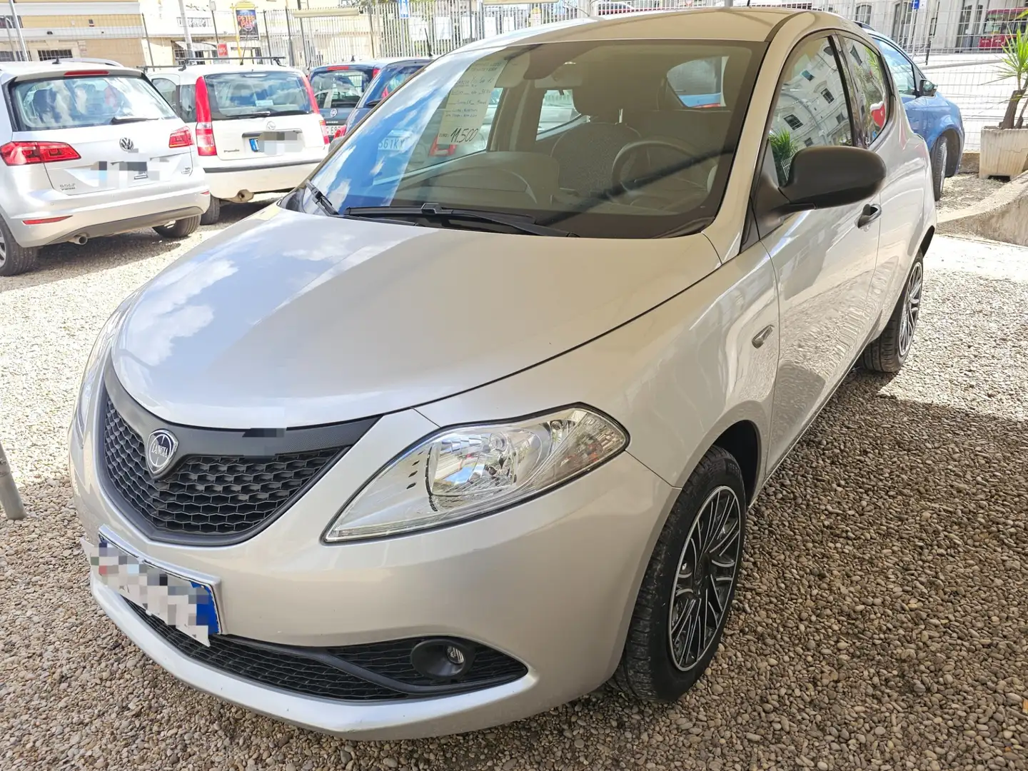 Lancia Ypsilon 1.2 69 CV 5 porte S&S Elefantino Blu Argento - 1