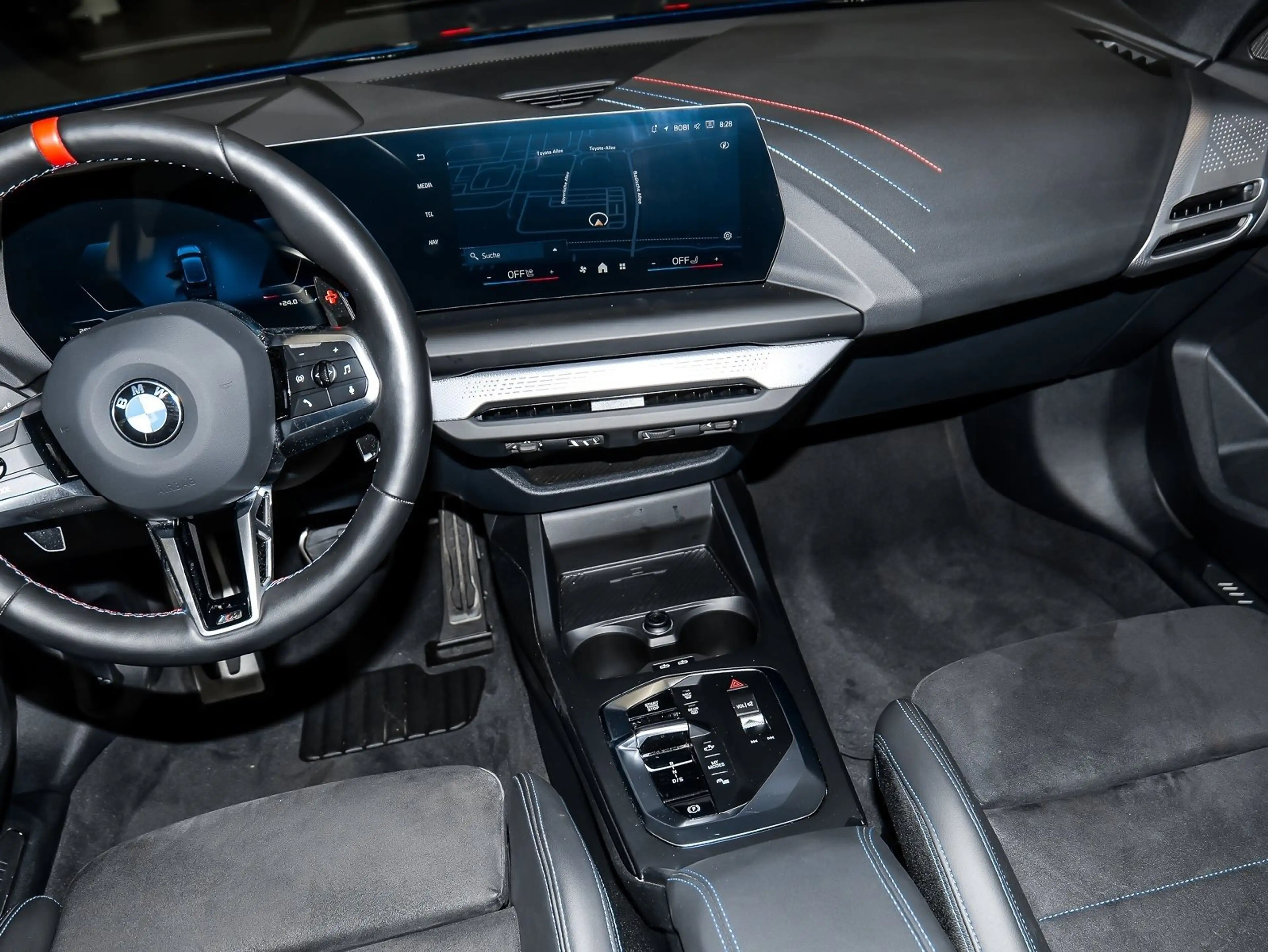 BMW 135 M135 xDrive M Sport HUD 360°KAM RFK NAVI LED LM — photo 16