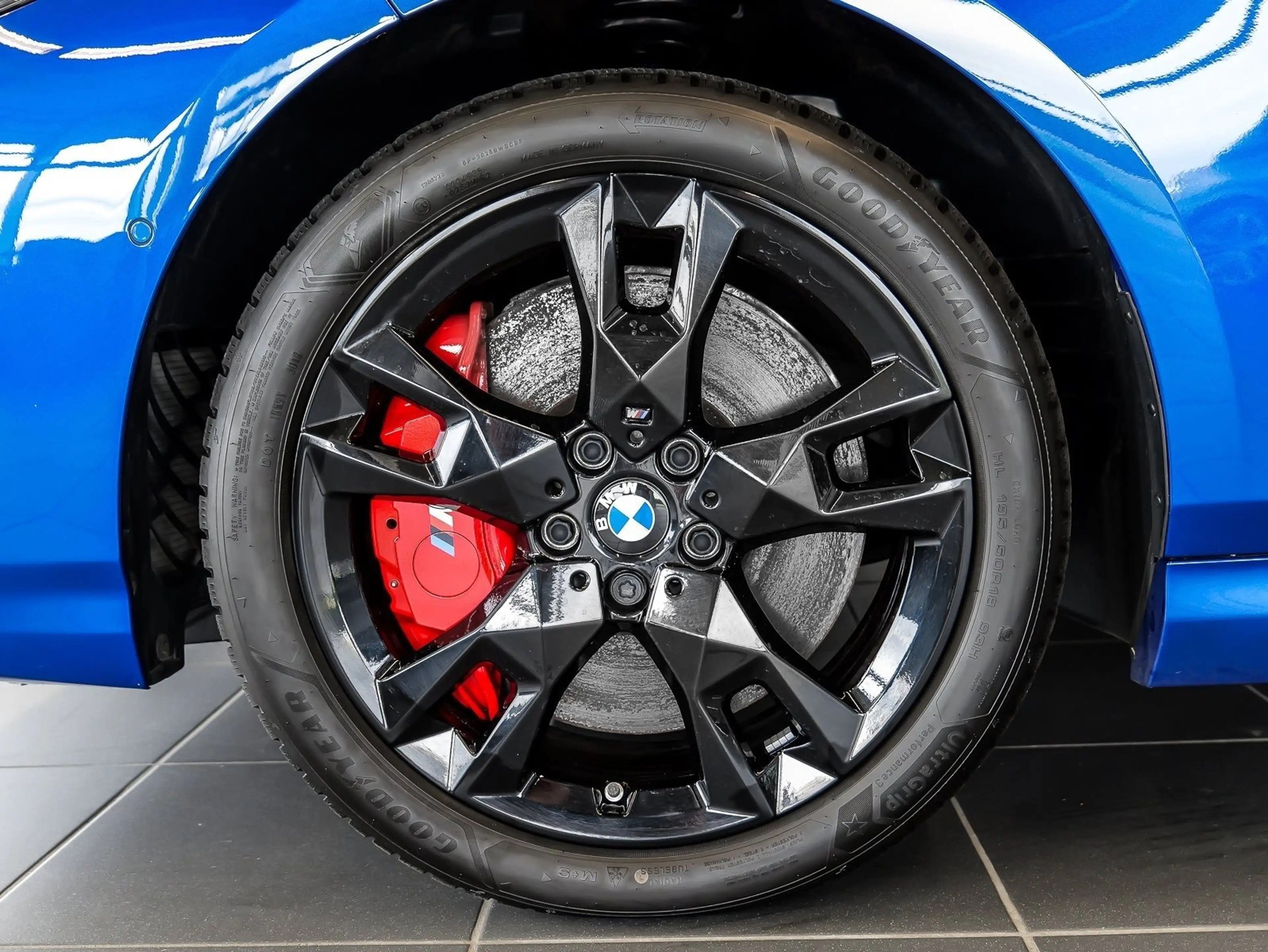 BMW 135 M135 xDrive M Sport HUD 360°KAM RFK NAVI LED LM — photo 4