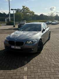523i