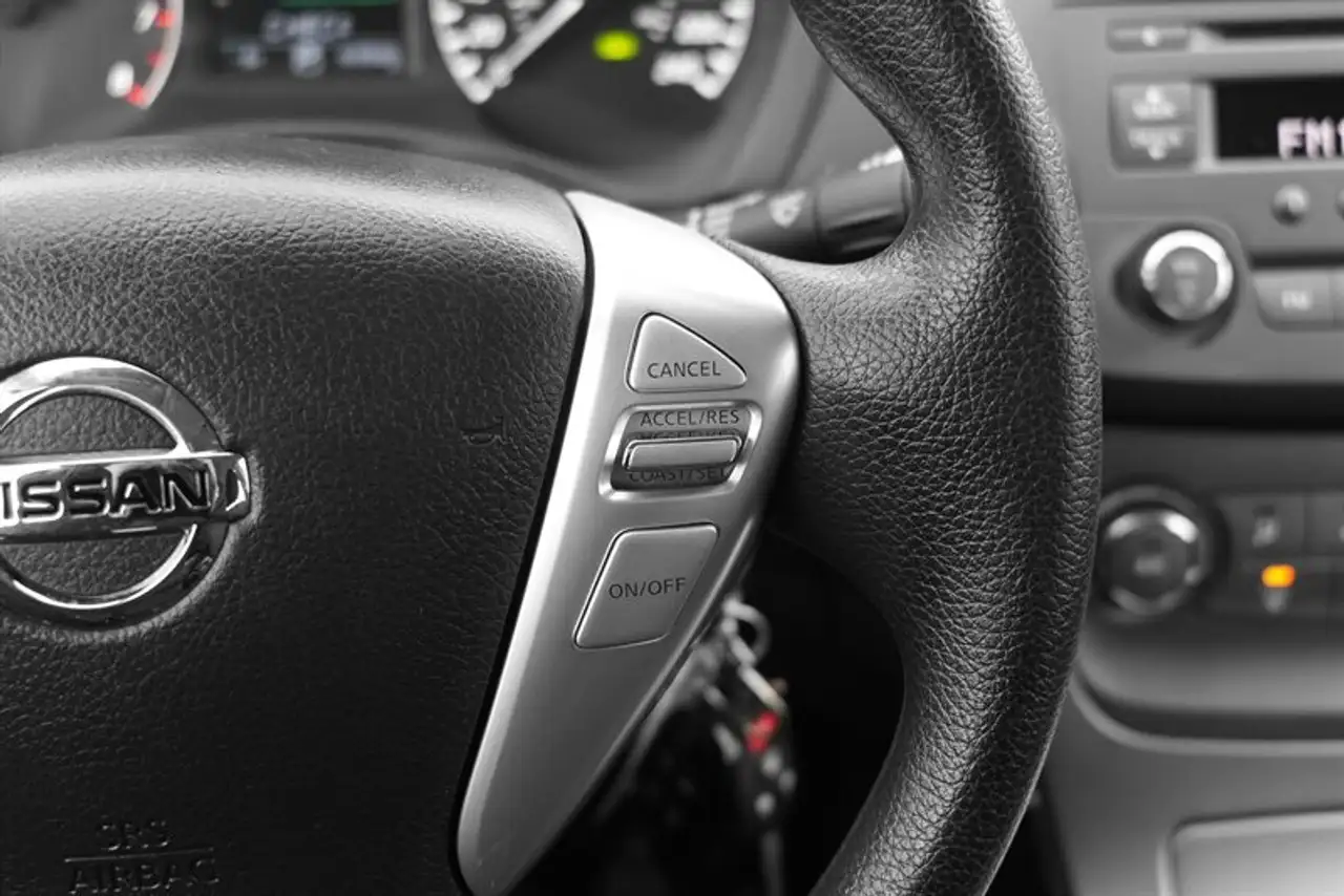 Nissan Sentra снимка Nissan Sentra