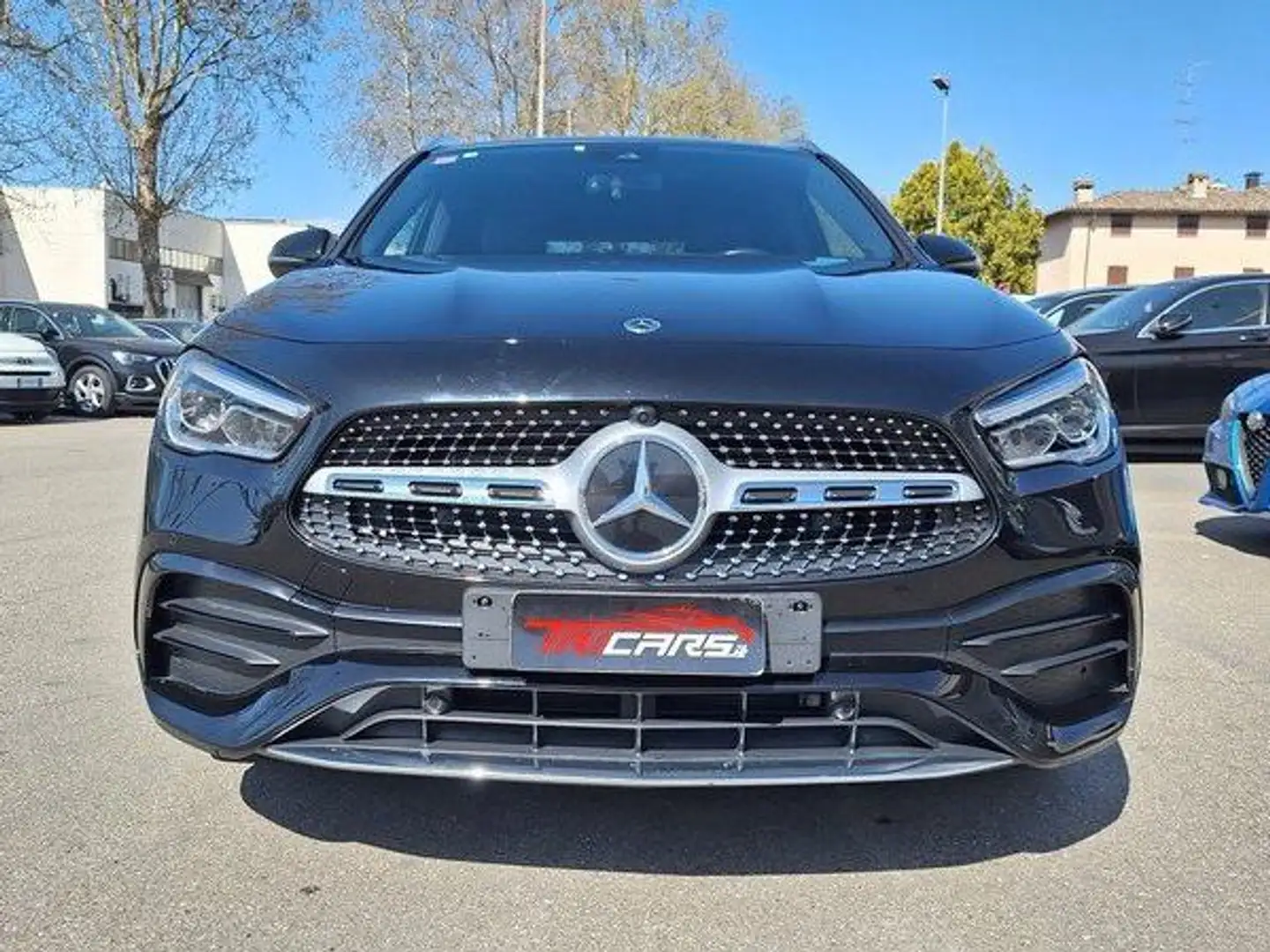 Mercedes-Benz GLA 200 d Premium Amg PERMUTE TETTO APRIBILE Noir - 2