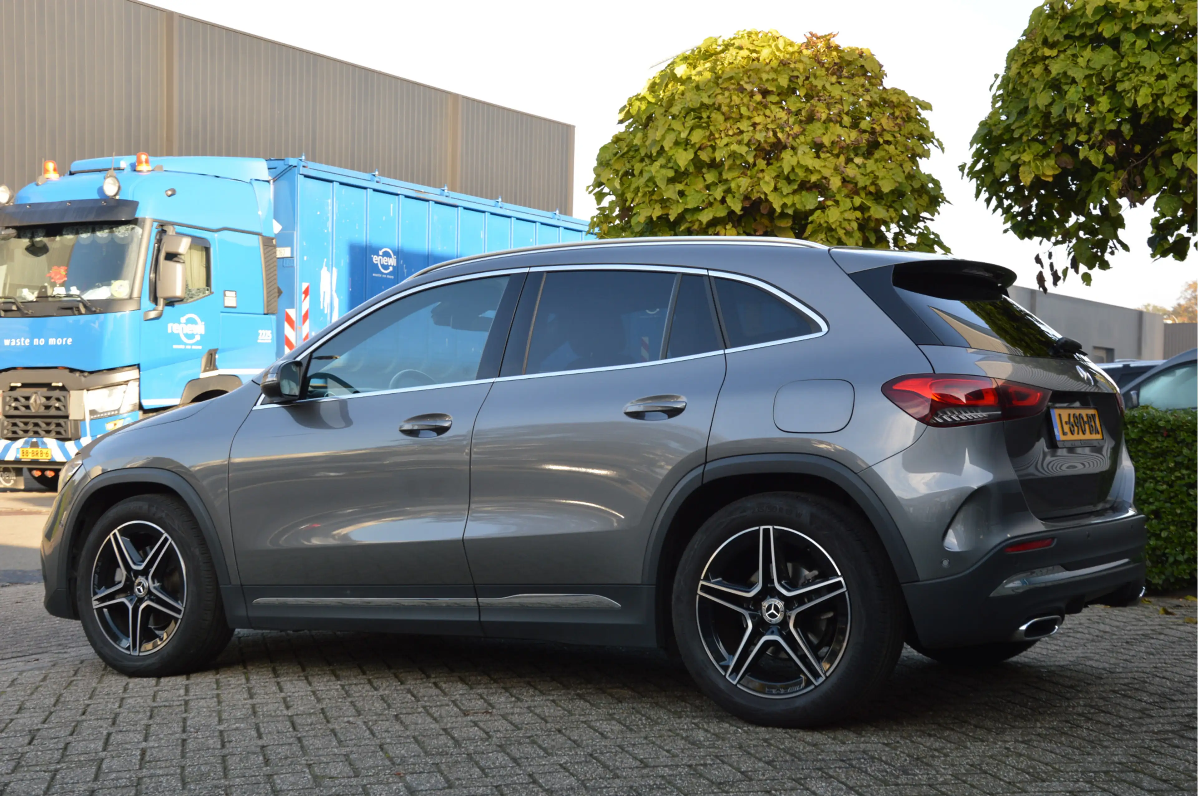 Mercedes-Benz GLA 200 AMG-LINE | PANODAK | DISTRONIC | SFEERVERLICHTING — photo 10