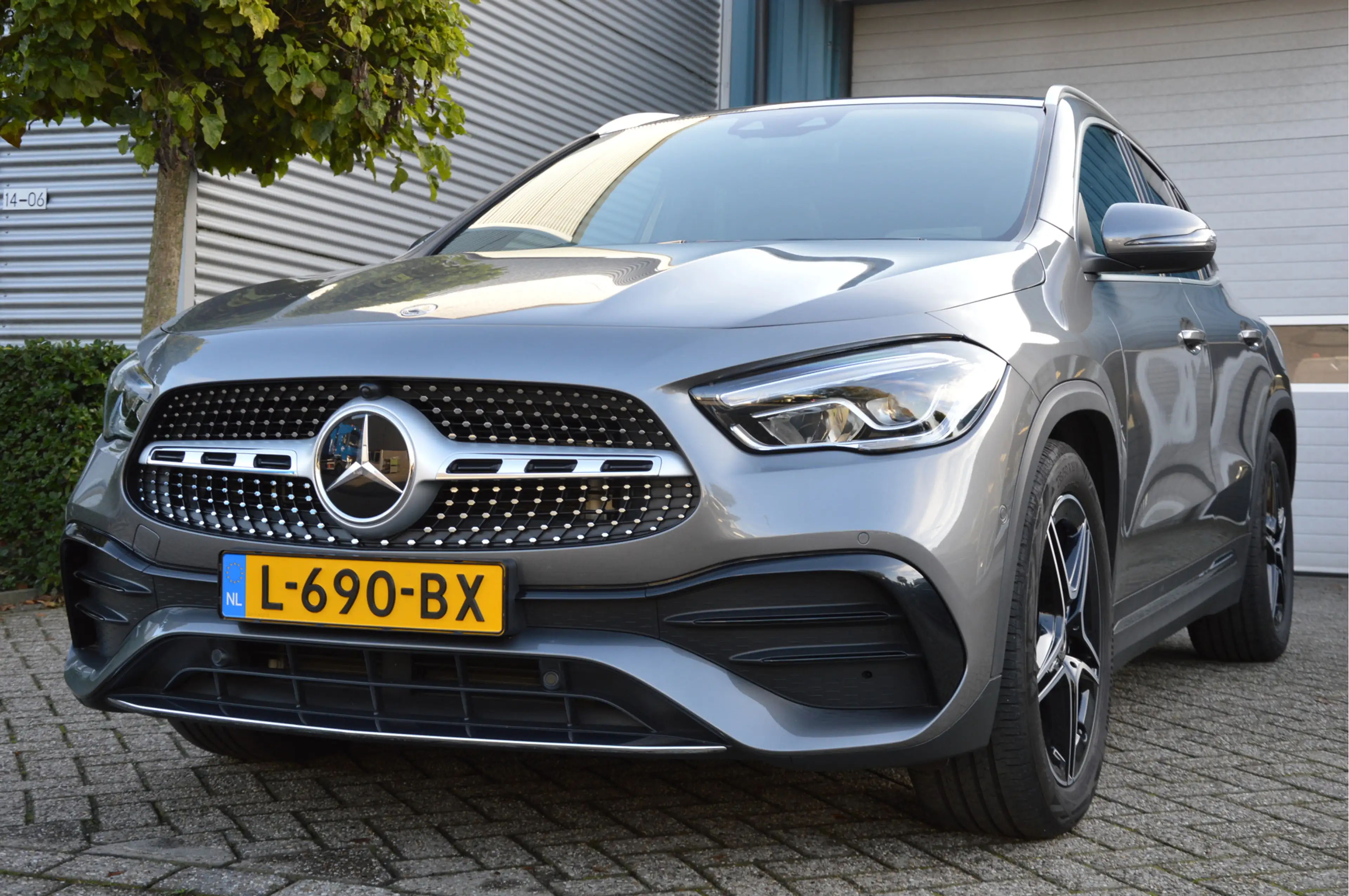 Mercedes-Benz GLA 200 AMG-LINE | PANODAK | DISTRONIC | SFEERVERLICHTING — photo 7