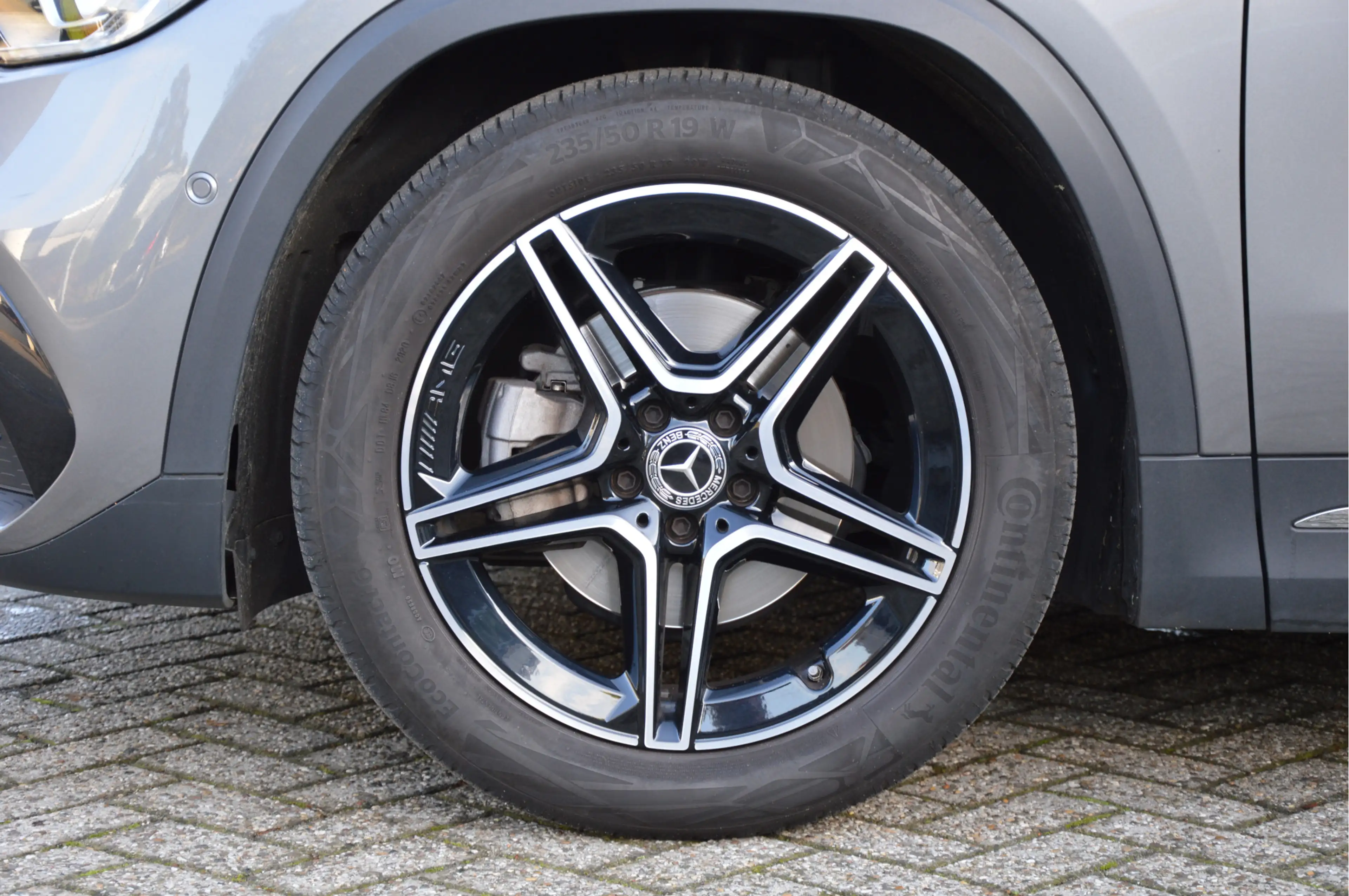 Mercedes-Benz GLA 200 AMG-LINE | PANODAK | DISTRONIC | SFEERVERLICHTING — photo 5