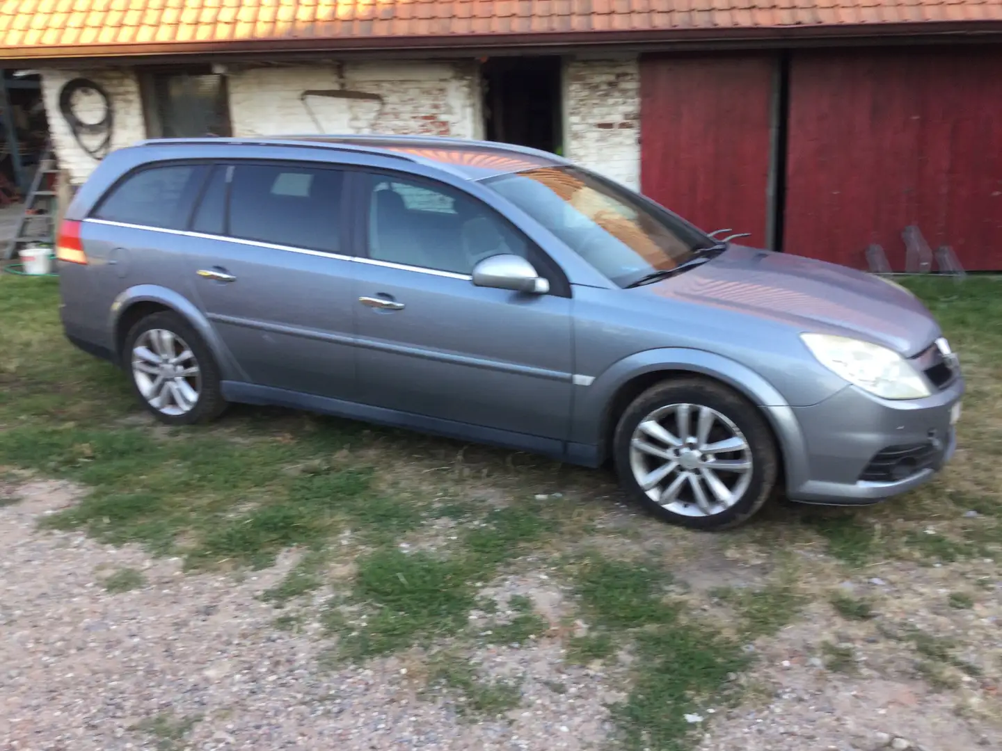 Opel Vectra Vectra 1.9 DT CDTi Cosmo Zilver - 1
