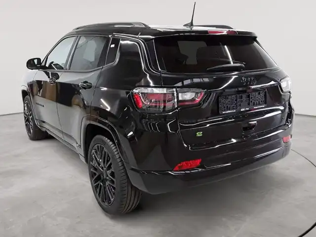 Jeep Compass view 5
