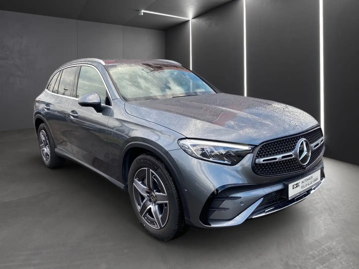 Mercedes-Benz GLC 300 4M AMG*AHK*Totwinkel*Kamera*Memory*LED* Grijs - 2