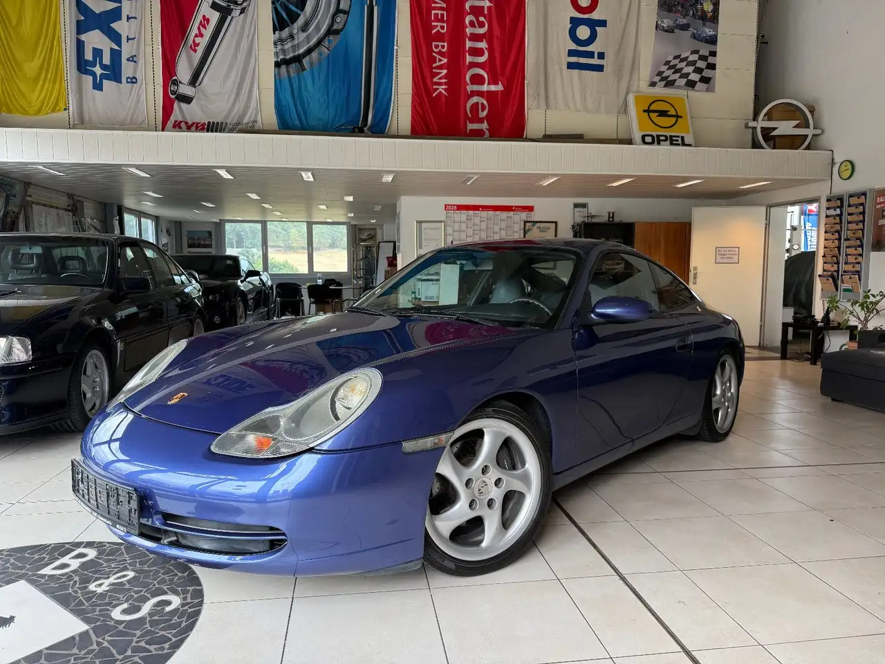 Porsche 996 Carrera Coupé, foto 1