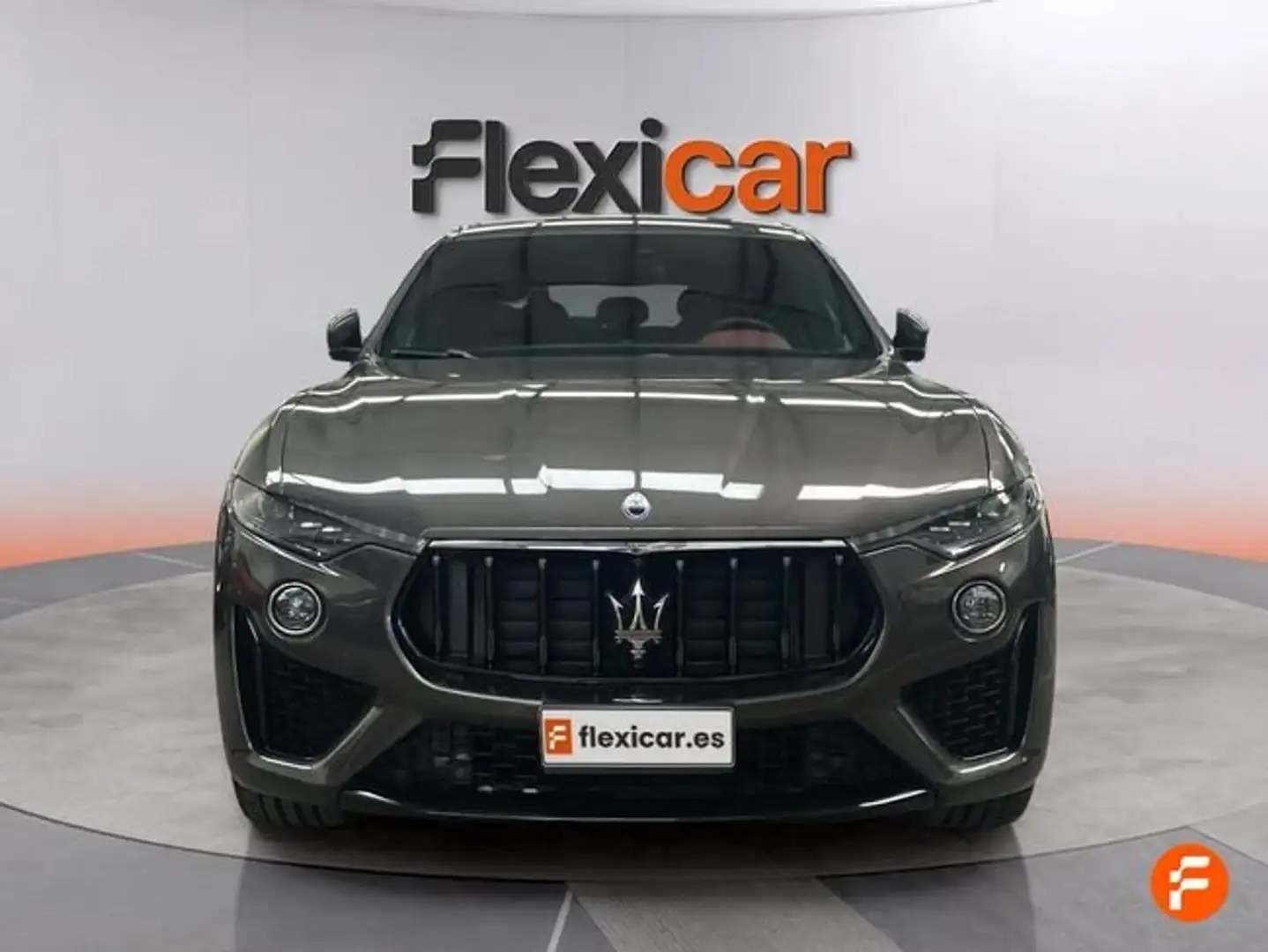 Maserati Levante Executive L4 330CV Hybrid-Gasolina AWD Gris - 2