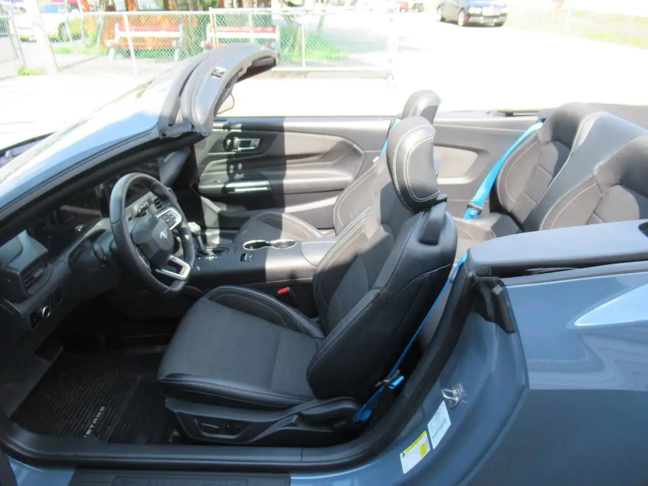 Ford Mustang снимка Ford Mustang