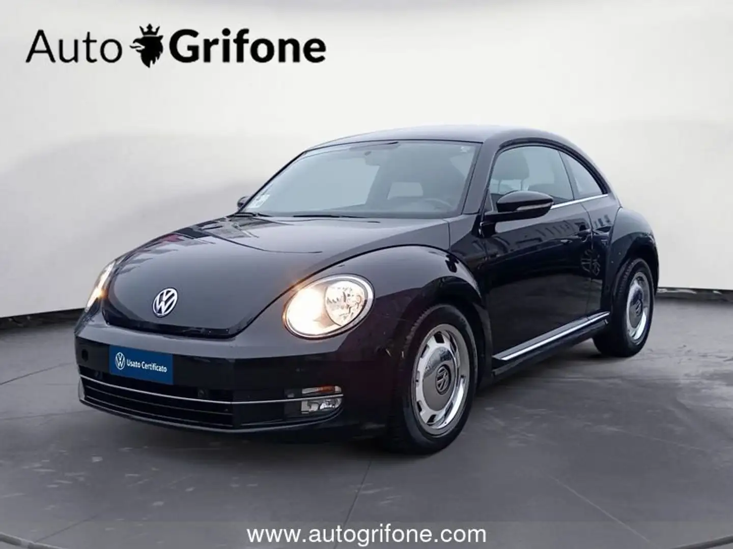 Volkswagen Maggiolino Diesel 1.6 tdi Design 105cv Чорний - 1