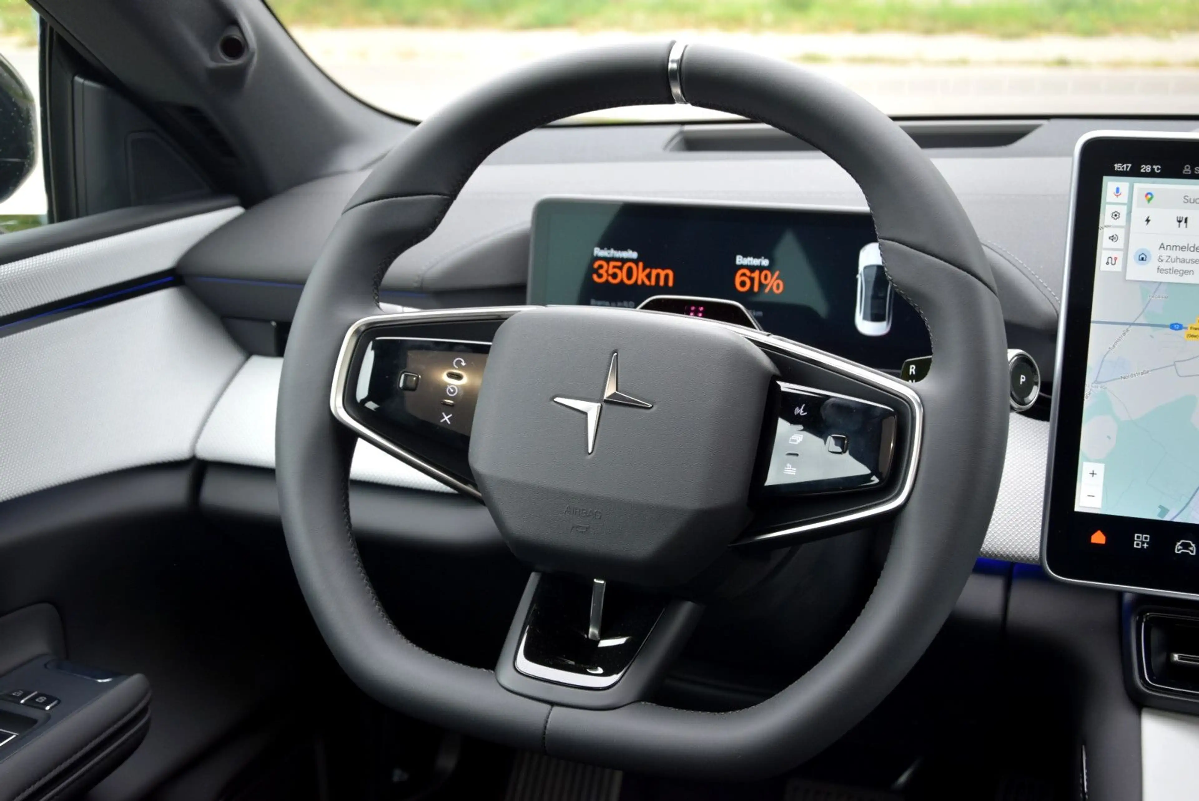 Polestar 4 Long Range Dual Motor — photo 18