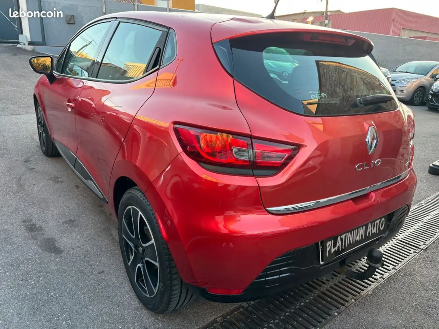 Renault Clio 4 1.5 DCI 90 Intens Eco2 Rouge - 2