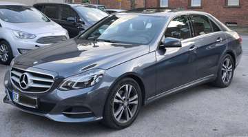 E 220 BlueTec AUTOMATIK/KLIMA/NAVI/CARPLAY/ANDROID/SCHIEBEDACH/LEDER/TOP