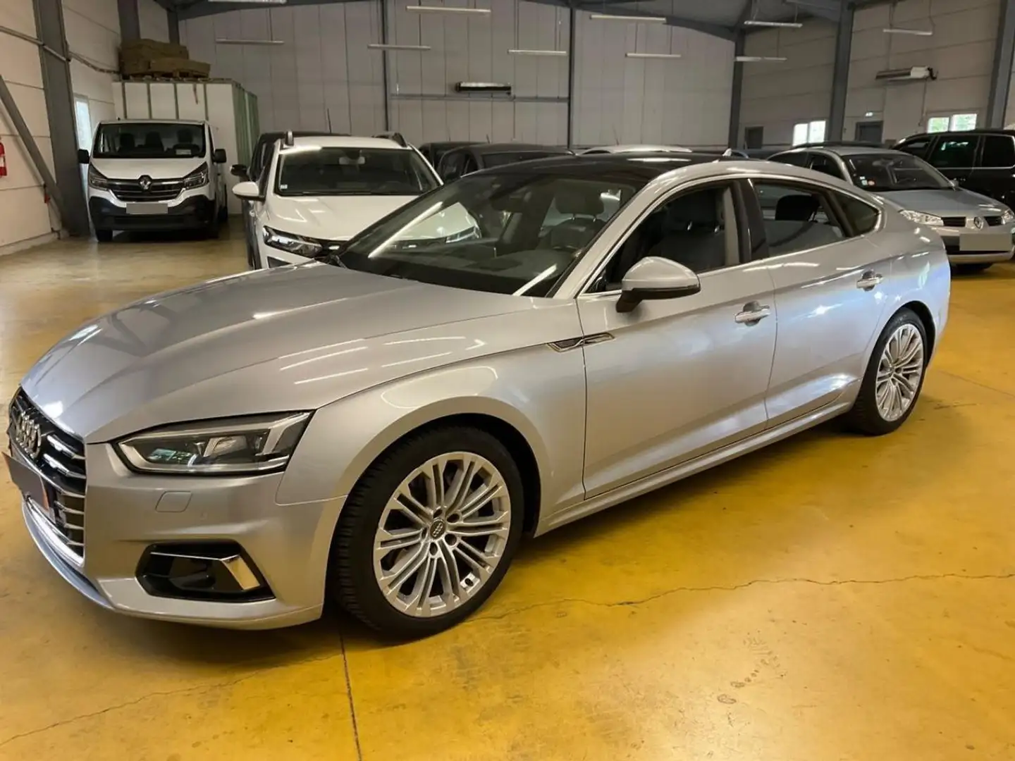 Audi A5 AUDI A5 SPORTBACK 30 TDI 218cv DESIGN LUXE BVA Gris - 1