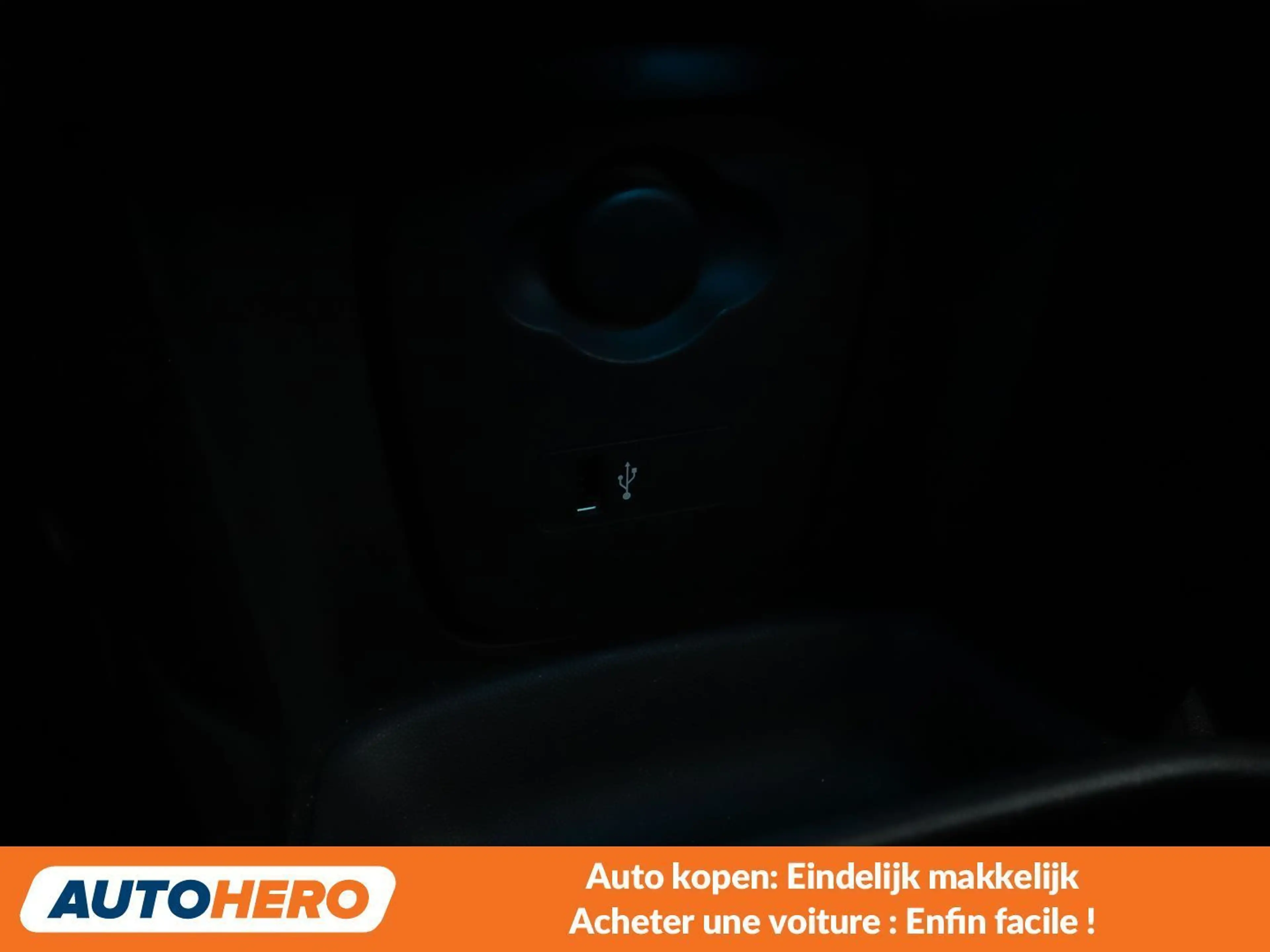 MINI Cooper SE Cooper SE Trim M — photo 13