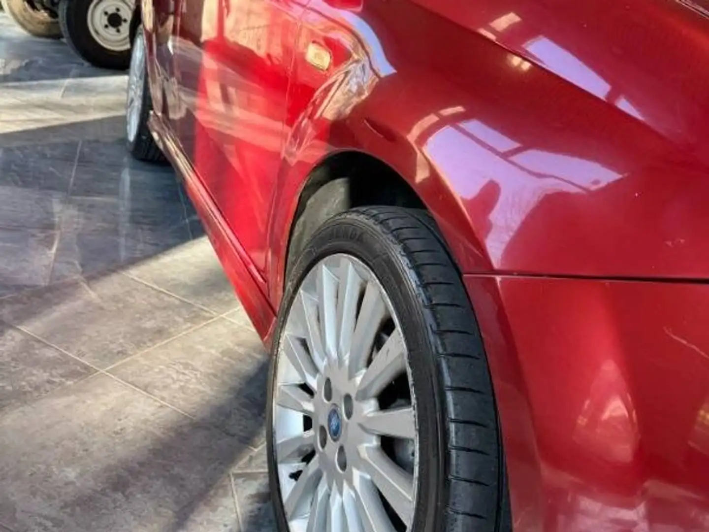 Fiat Grande Punto 1.4 sjt 16v Sport 95cv 5p Rouge - 2