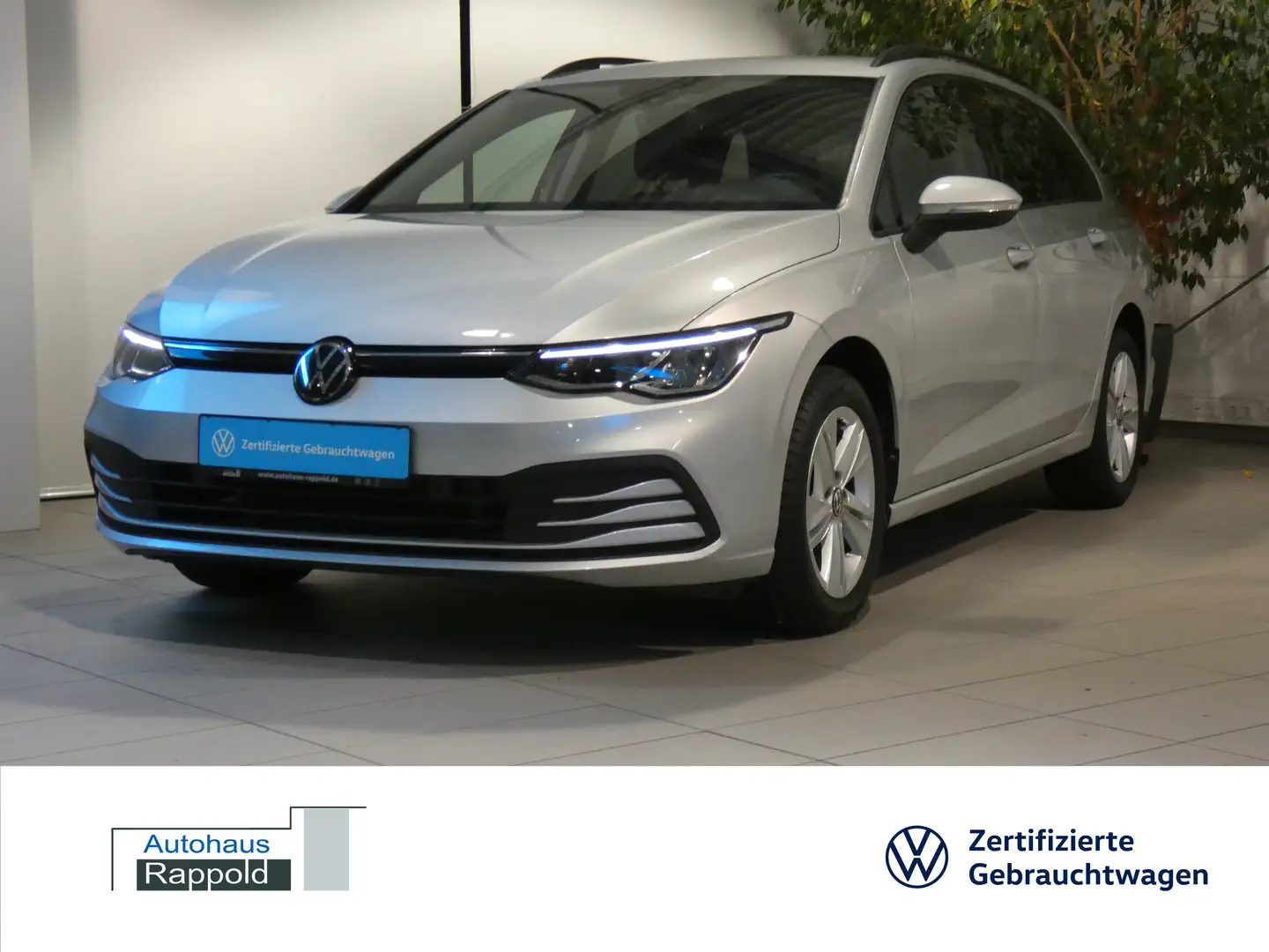 Volkswagen Golf Variant 2.0 TDI Life AHK Rückfahrkamera NAVI SHZ Silber - 1