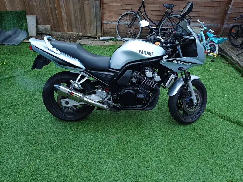 Yamaha FZ 6 - foto 3