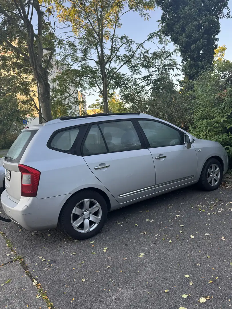 Kia Carens kia carens 7 sitzer Silber - 2