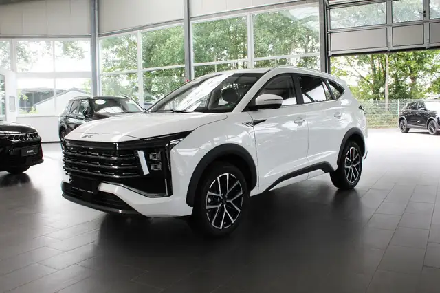 JAC JS8 Pro