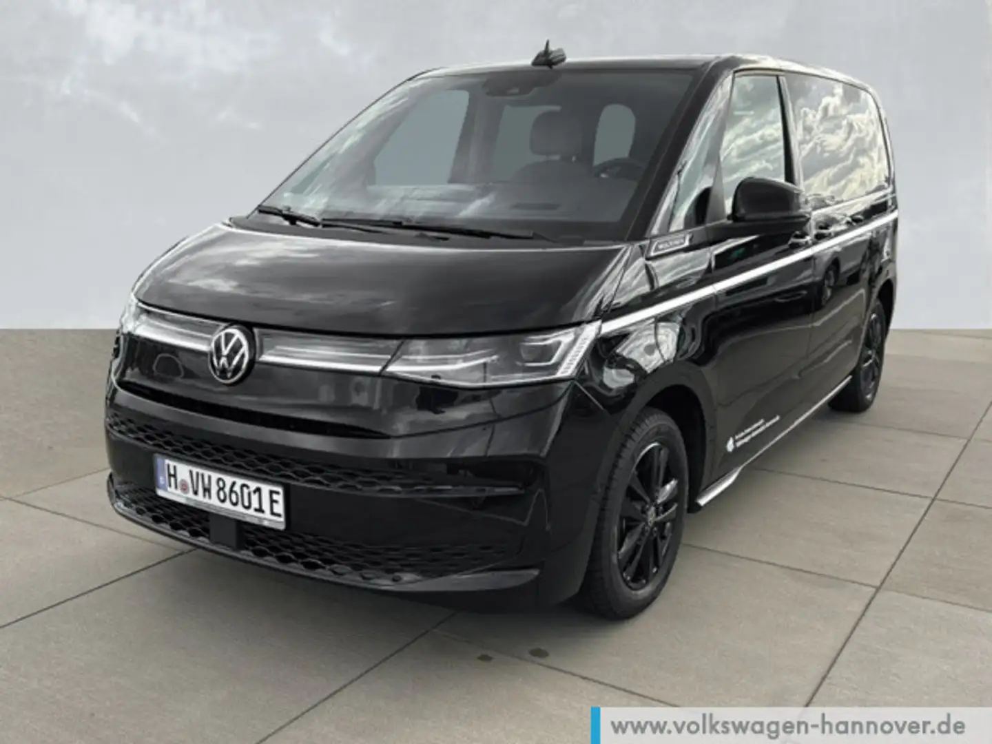 Volkswagen T7 Multivan Style 1.5 TSI DSG 4Motion eHybrid AHK D Schwarz - 1