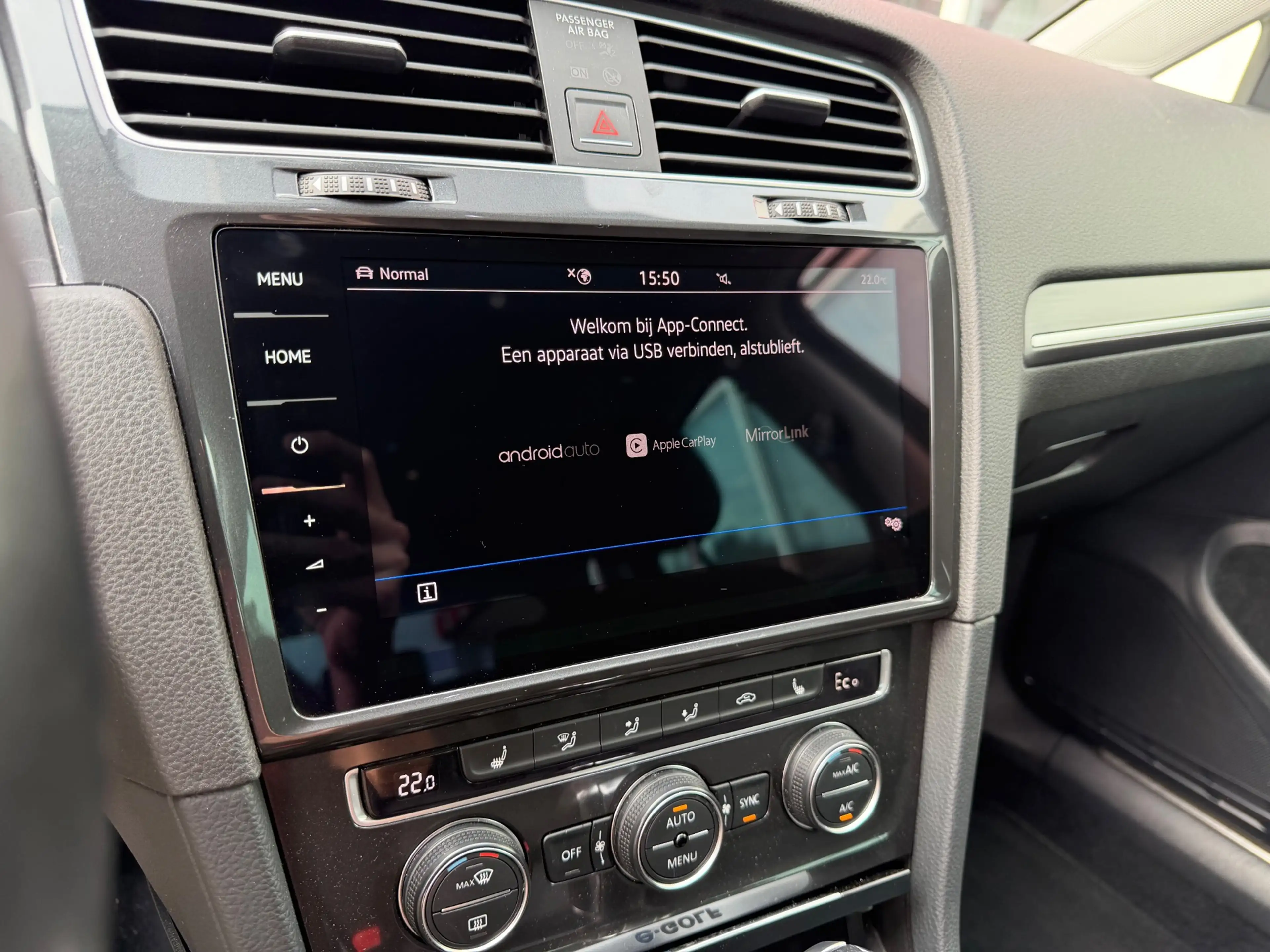 Volkswagen e-Golf E-Golf, navi, acc-cruise, digi-dash, soh 88% — photo 12