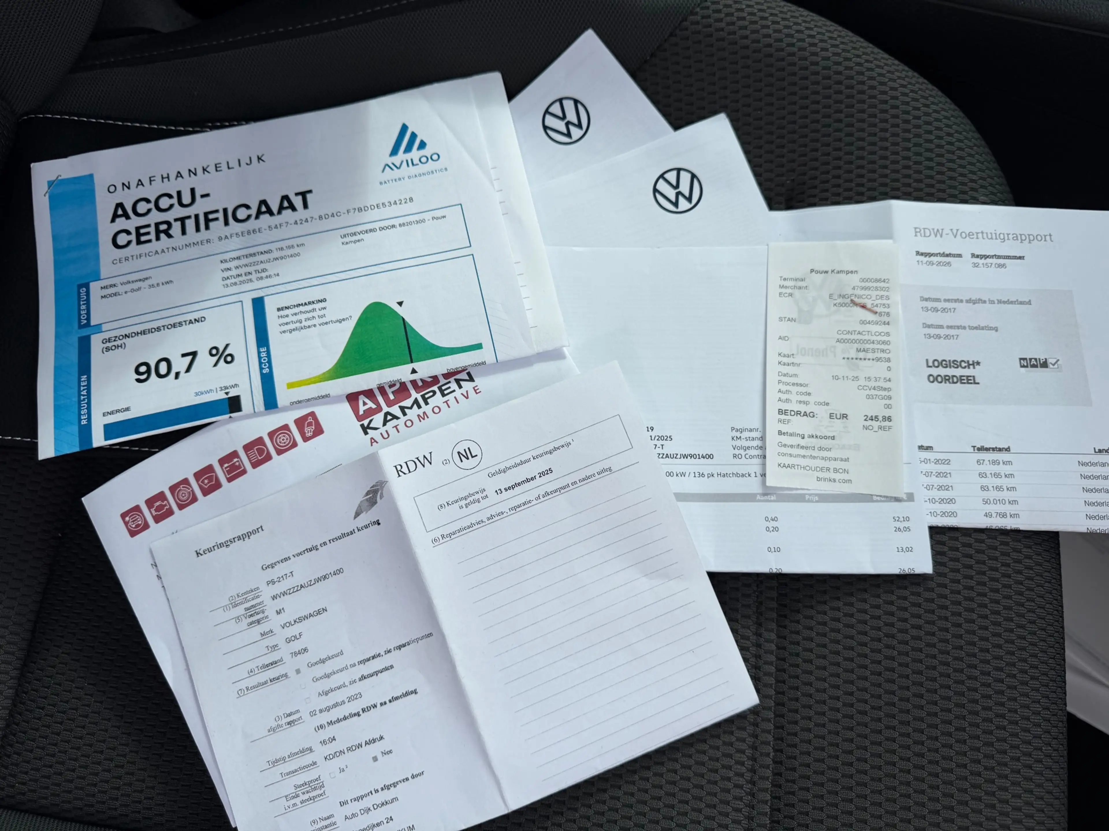 Volkswagen e-Golf E-Golf, navi, acc-cruise, digi-dash, soh 88% — photo 21