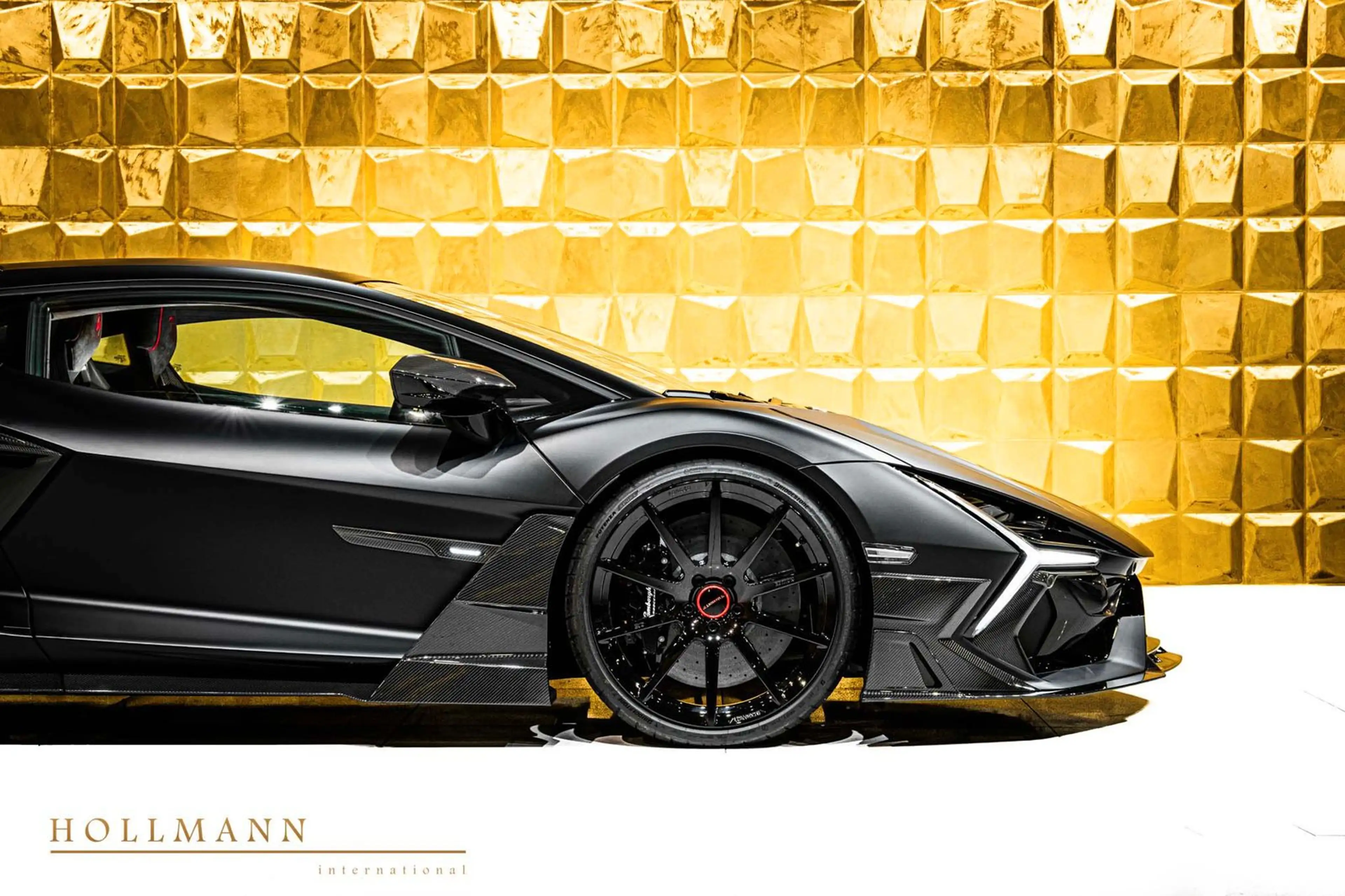Lamborghini Revuelto by MANSORY — photo 7