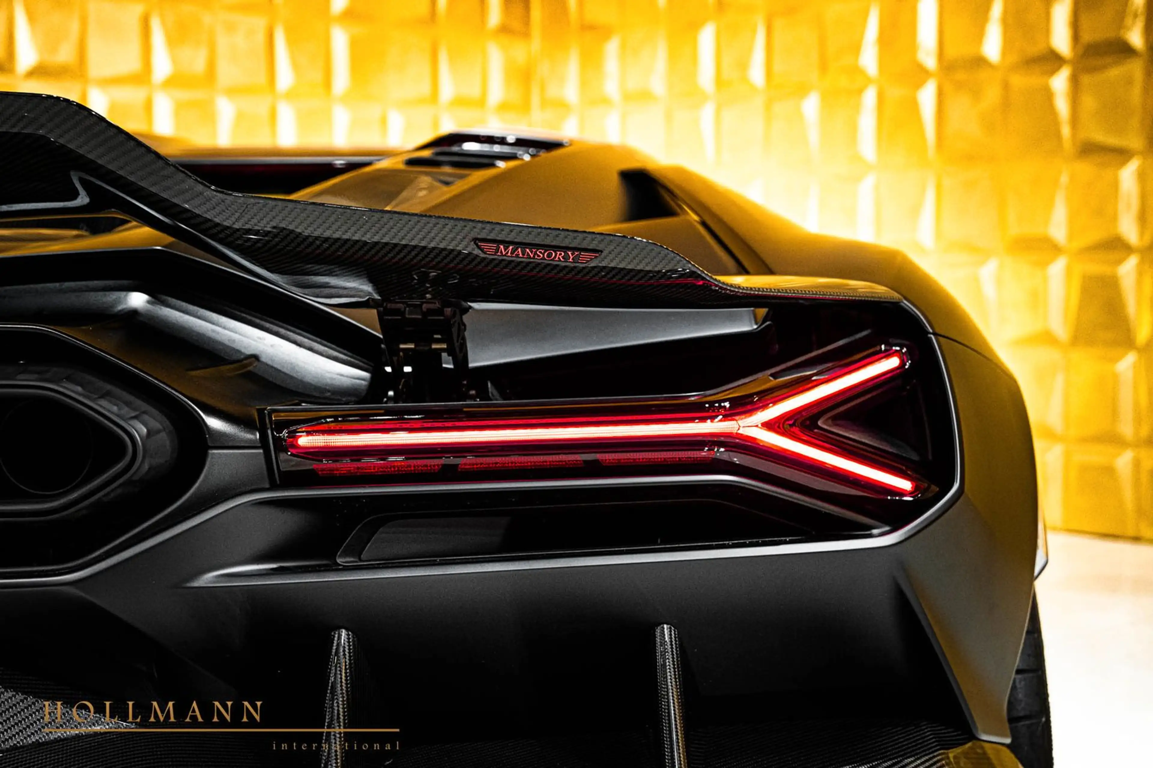 Lamborghini Revuelto by MANSORY — photo 13