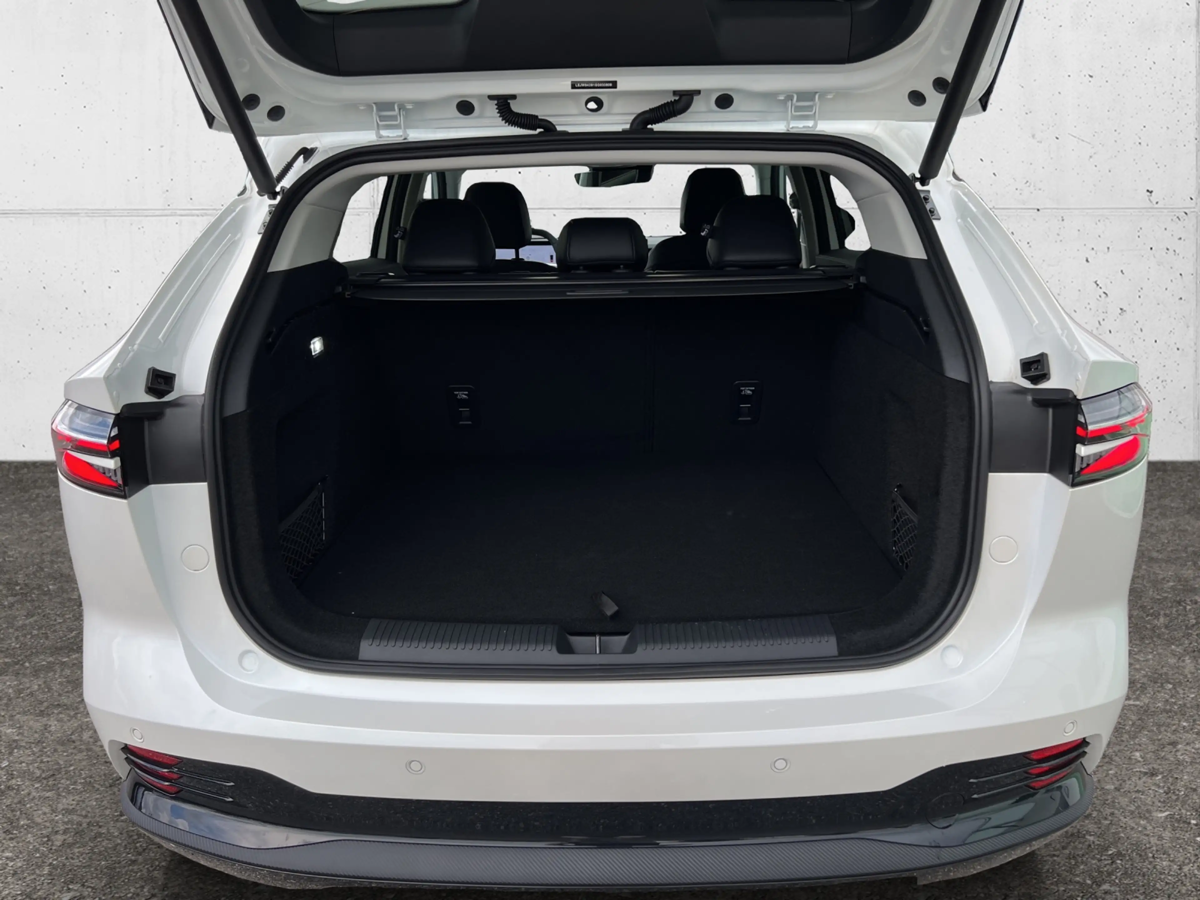 MG HS Hybrid Luxury 5t. — photo 4