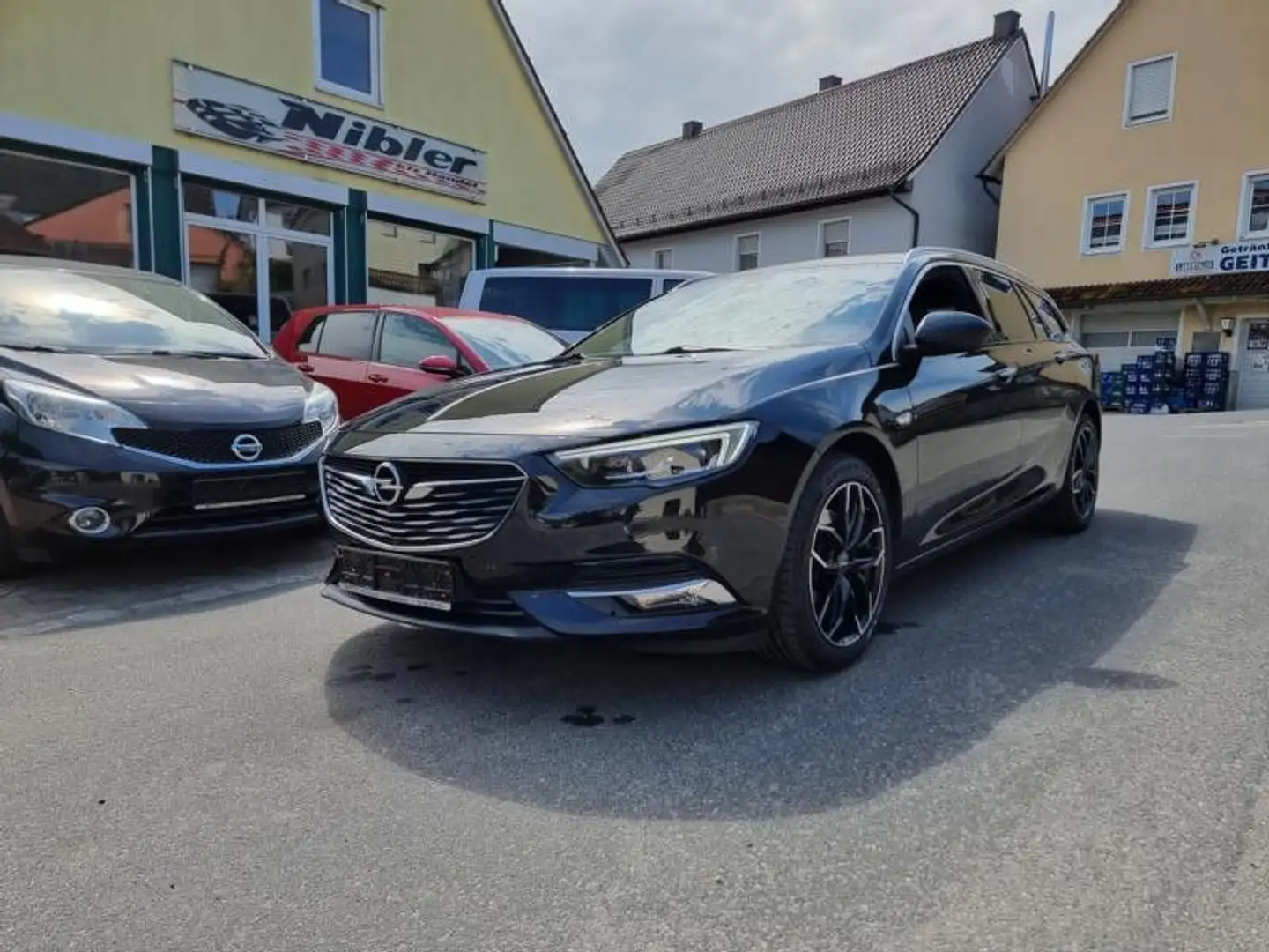 Opel Insignia ST 2.0D Aut. INNOV. LED+NAVI+KAMERA Noir - 1