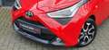 Toyota Aygo 1.0 VVT-i AUTOMAAT Airco DAB+ LM velgen LED Bleuto Rood - thumbnail 3