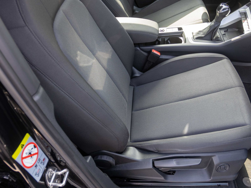Audi Q3 advanced 35TFSI Stronic Navi LED GRA AHK EPH — photo 26