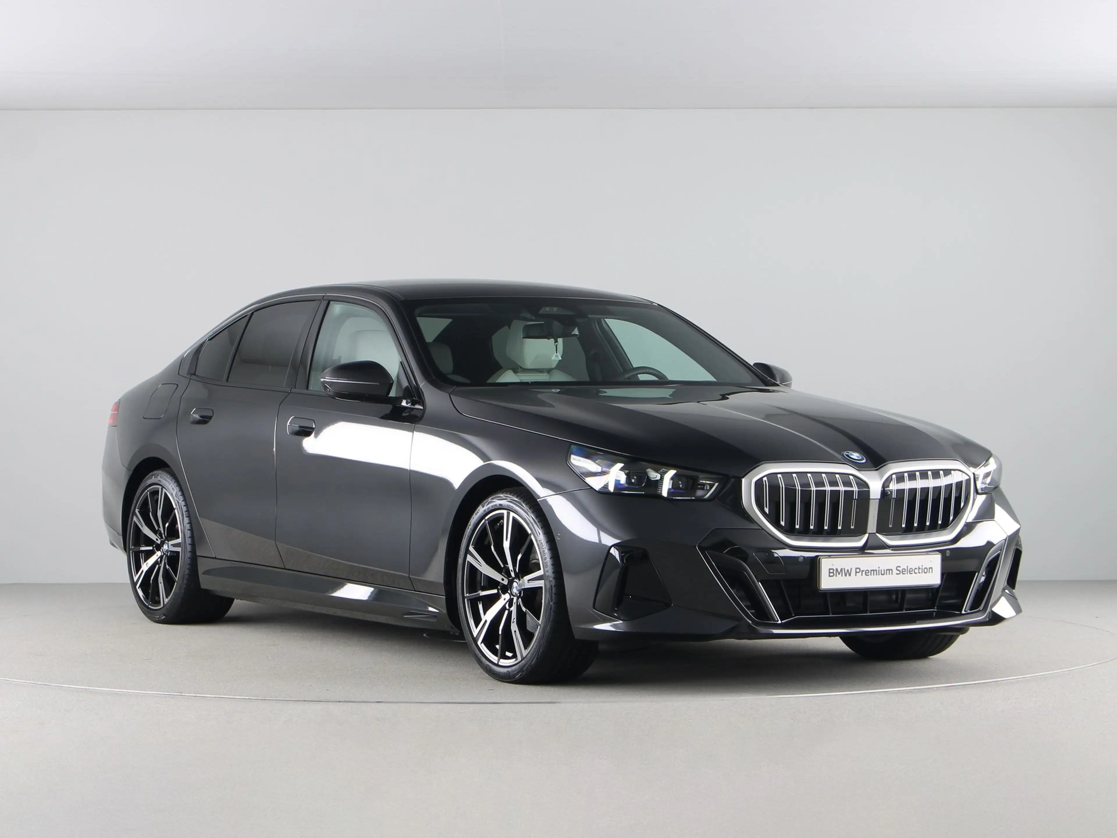 BMW 530 5 Serie 530e Sedan M-Sport — photo 7