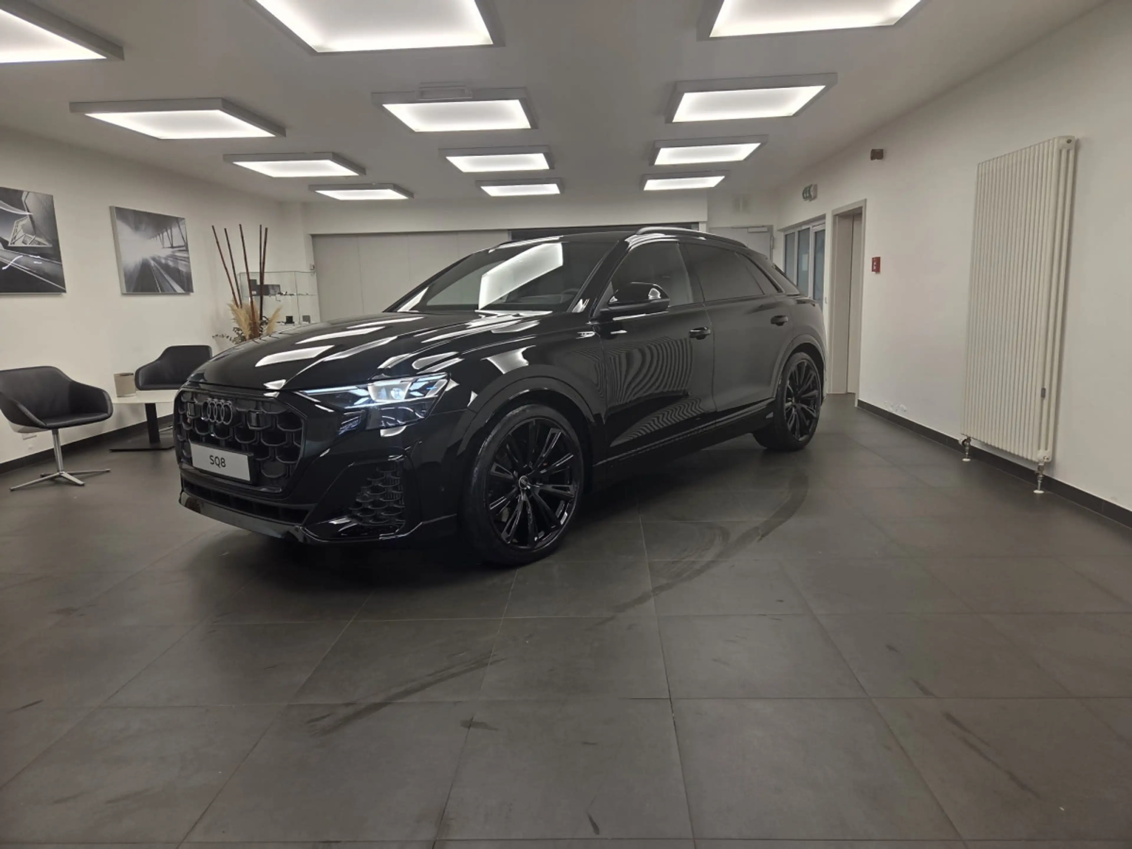 Audi SQ8 TFSI quattro 507 CH / 373 kW Tiptronic