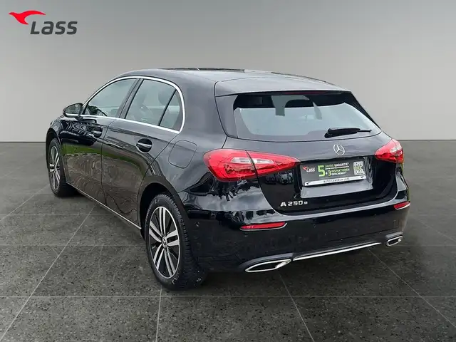 Mercedes-Benz A-Class view 4