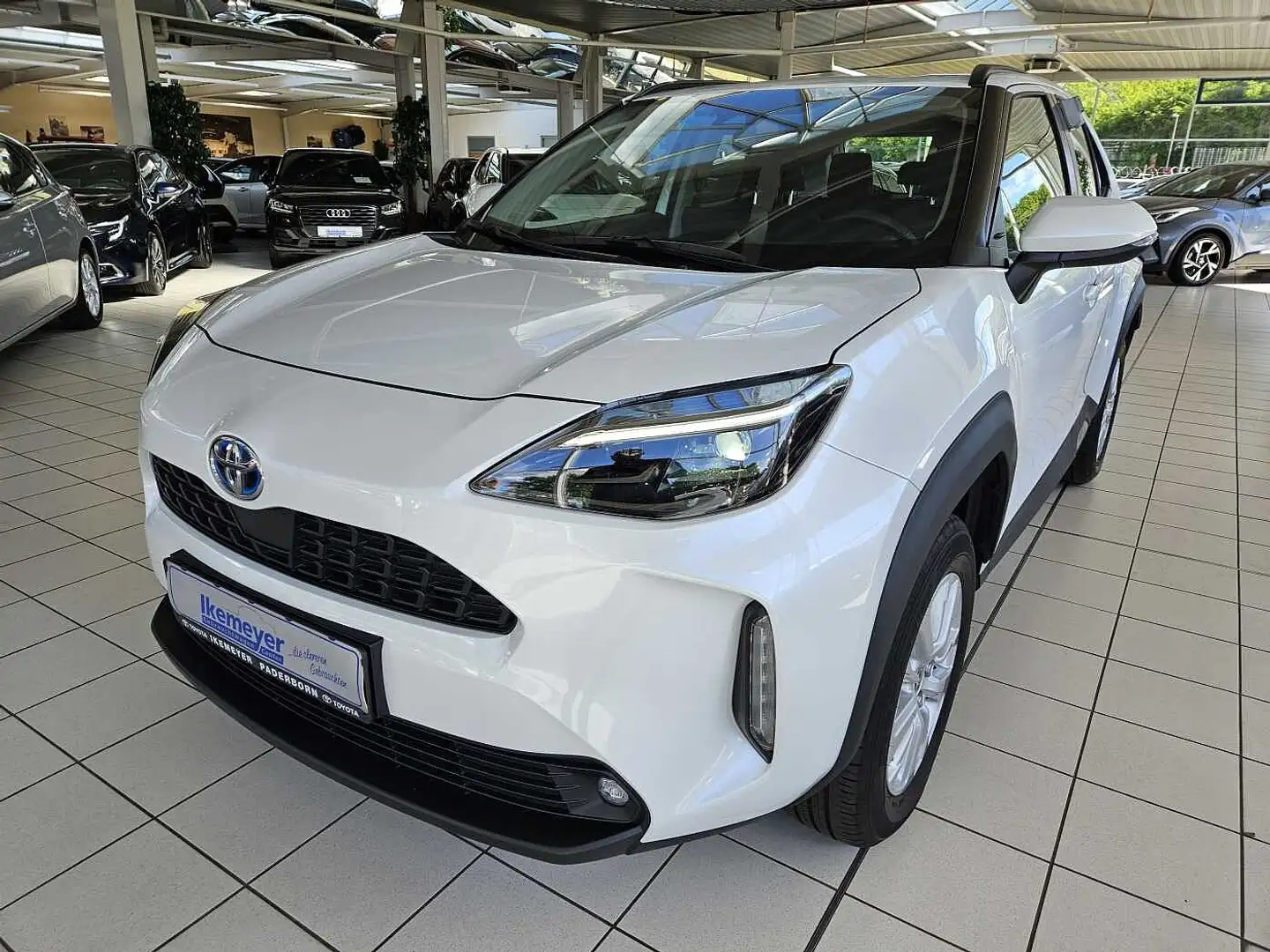 Toyota Yaris Cross Hybrid Team DK HUD elektr. Heckklappe LED Sitzheiz Blanc - 1