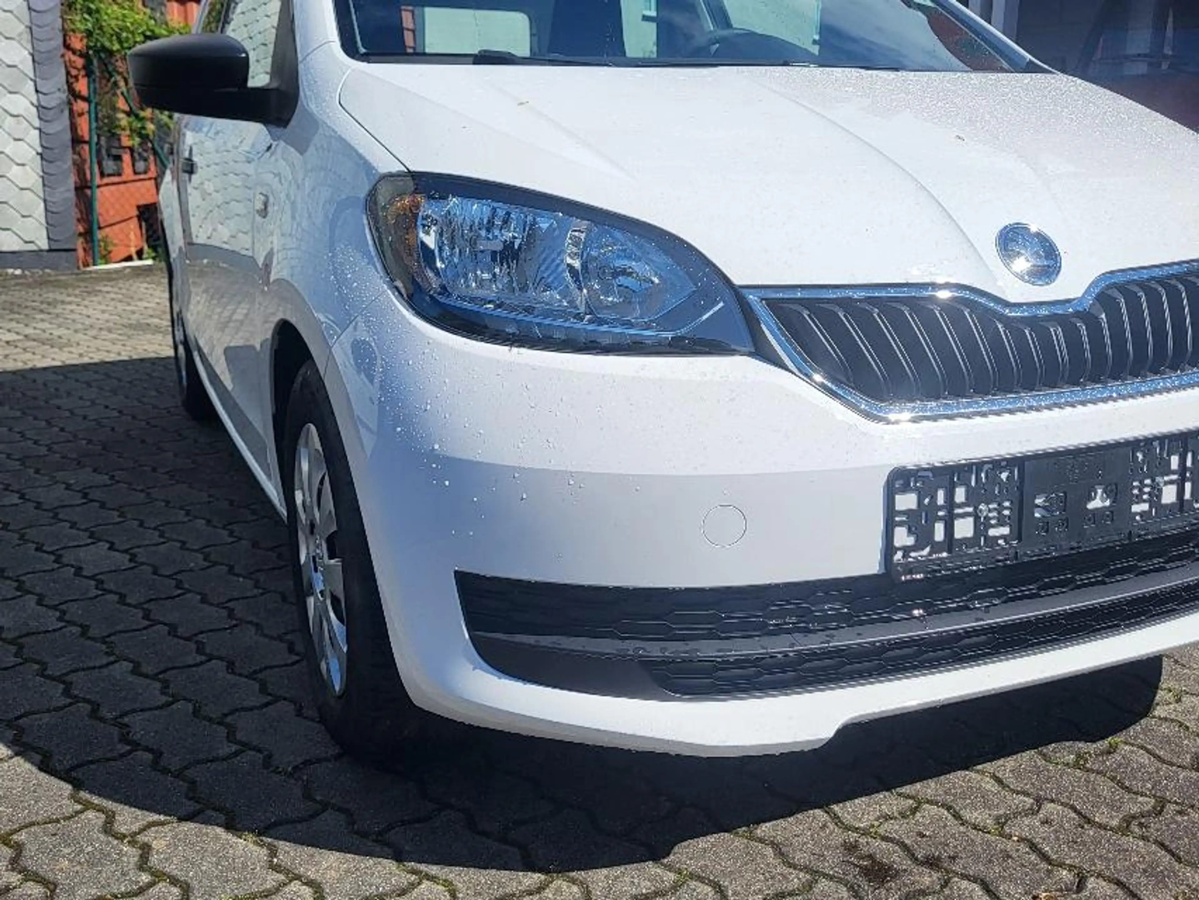 Skoda Citigo 1.0 MPI ASG Cool Edition+5TÜREN+WKR+1HAND — photo 3