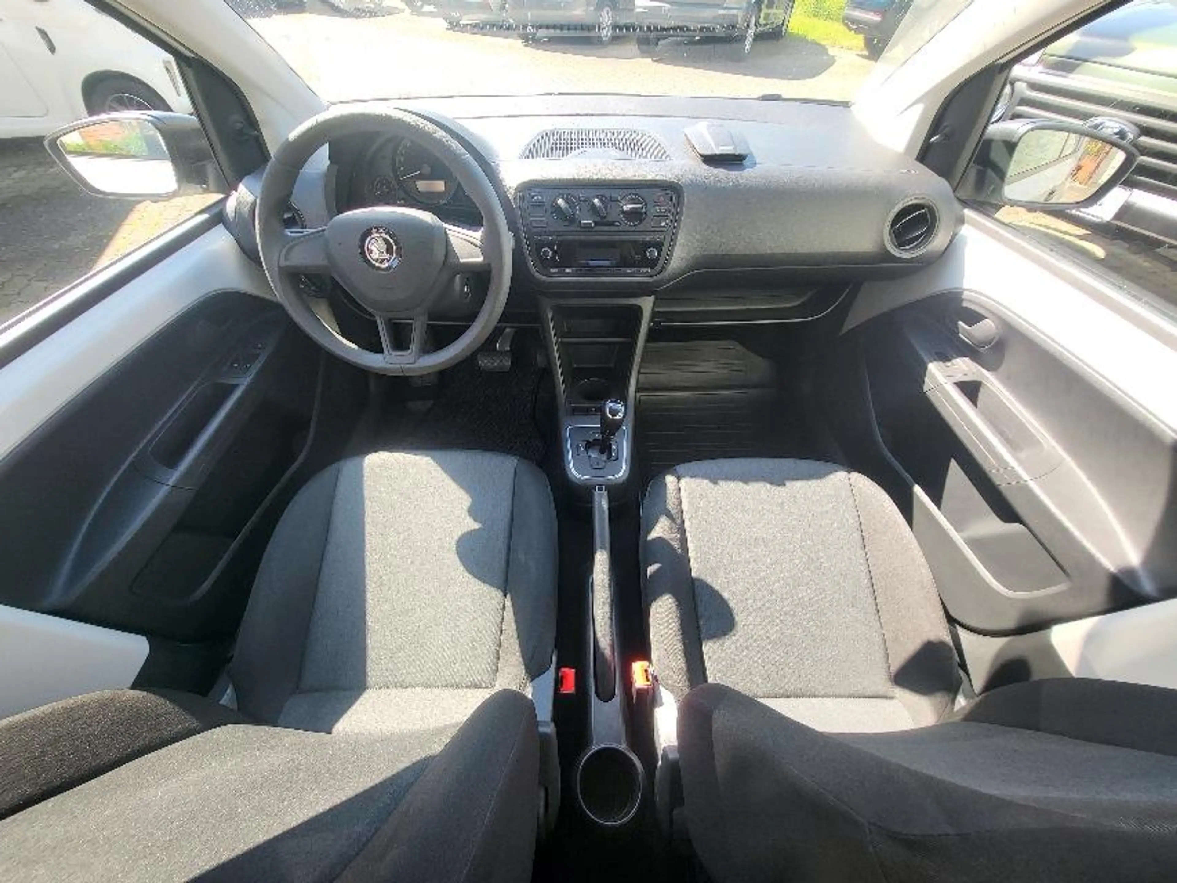 Skoda Citigo 1.0 MPI ASG Cool Edition+5TÜREN+WKR+1HAND — photo 14
