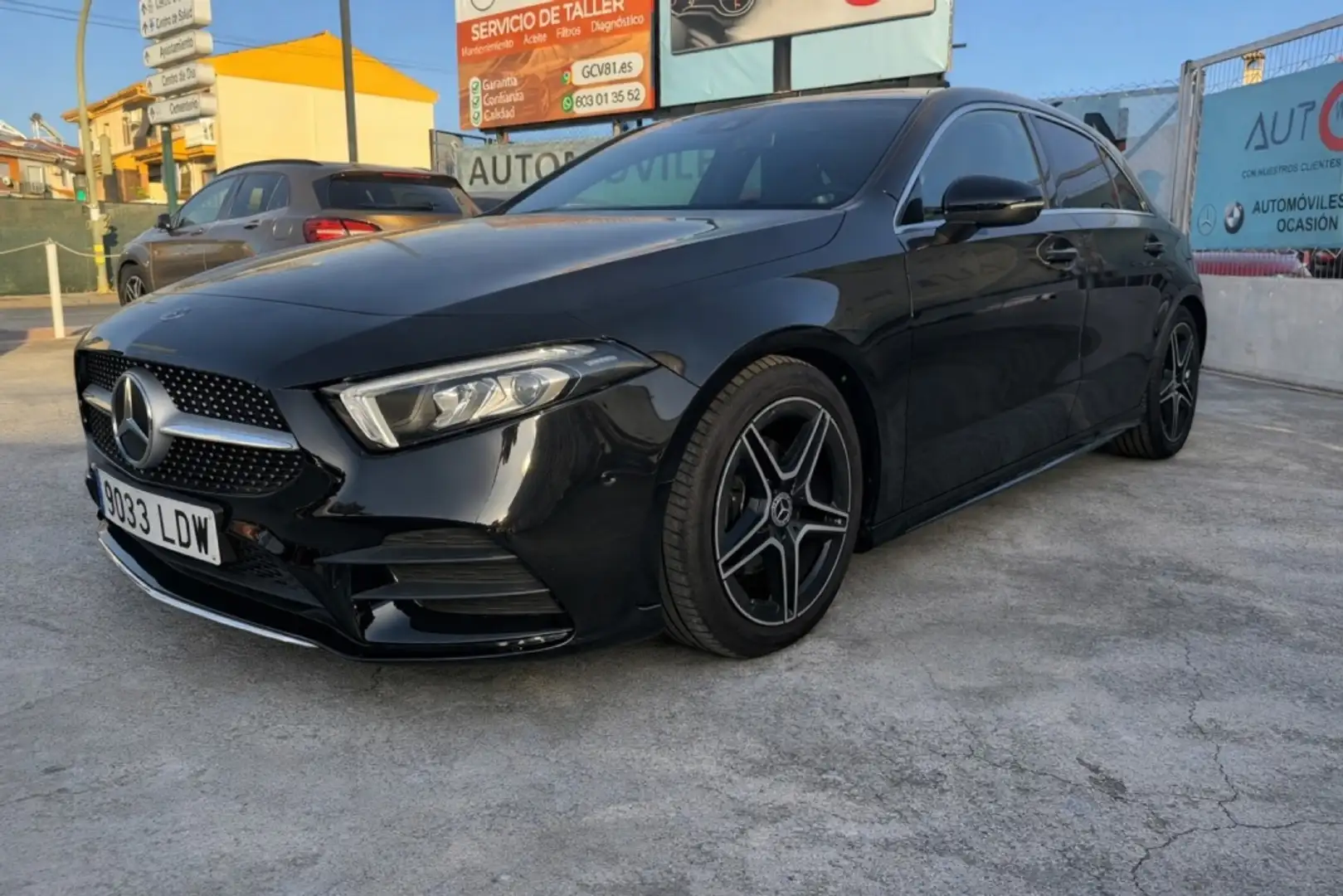 Mercedes-Benz A 180 7G-DCT Negro - 1