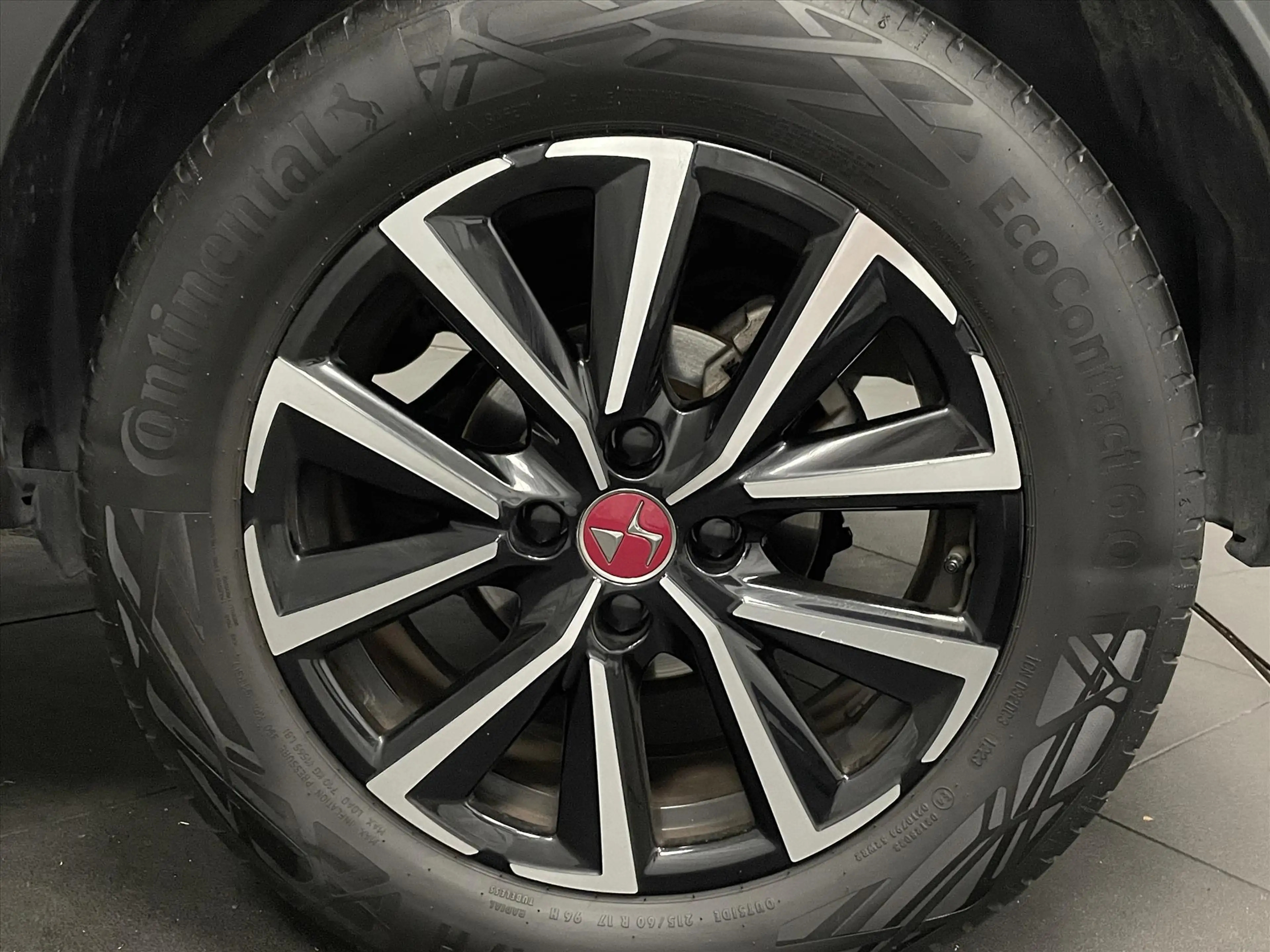 DS Automobiles DS 3 Performance 100pk 6-versn Climat | Half leder | Mi — photo 4
