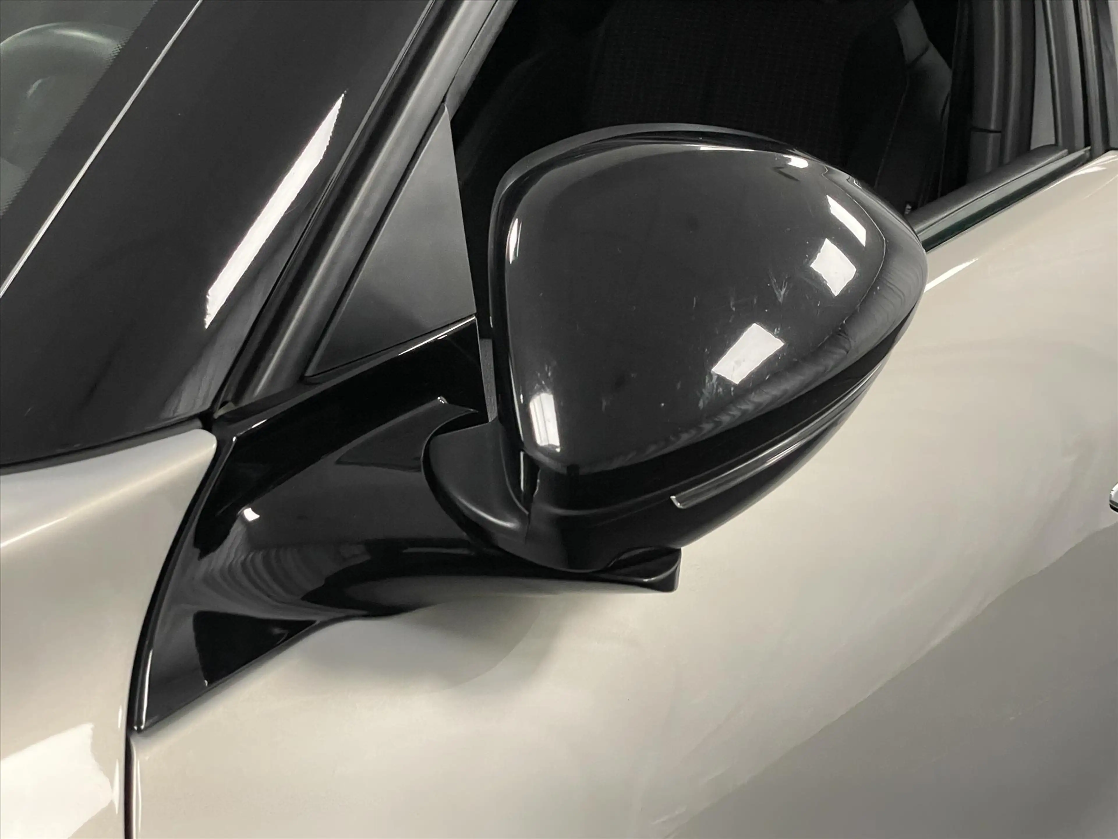 DS Automobiles DS 3 Performance 100pk 6-versn Climat | Half leder | Mi — photo 13