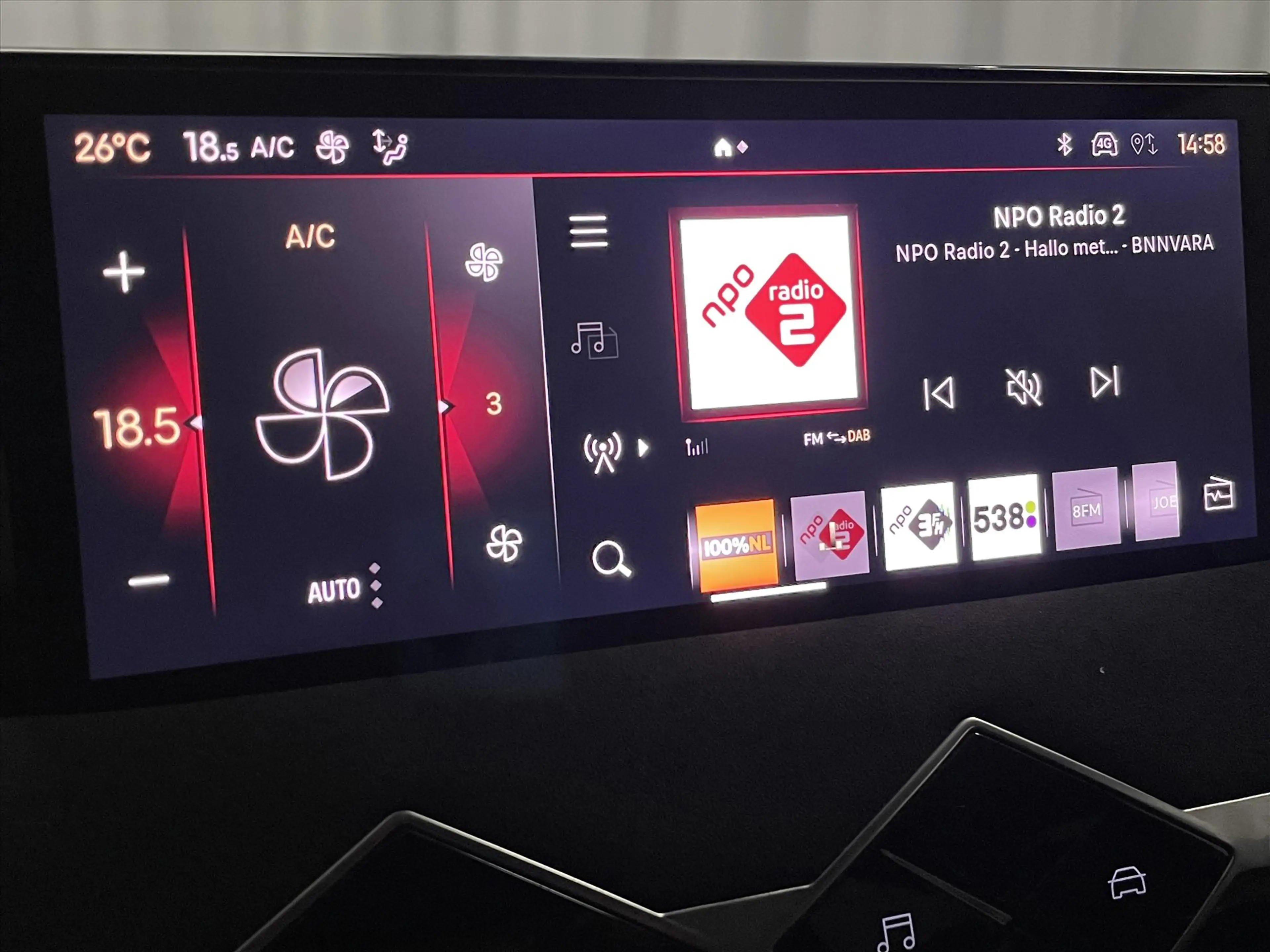 DS Automobiles DS 3 Performance 100pk 6-versn Climat | Half leder | Mi — photo 43